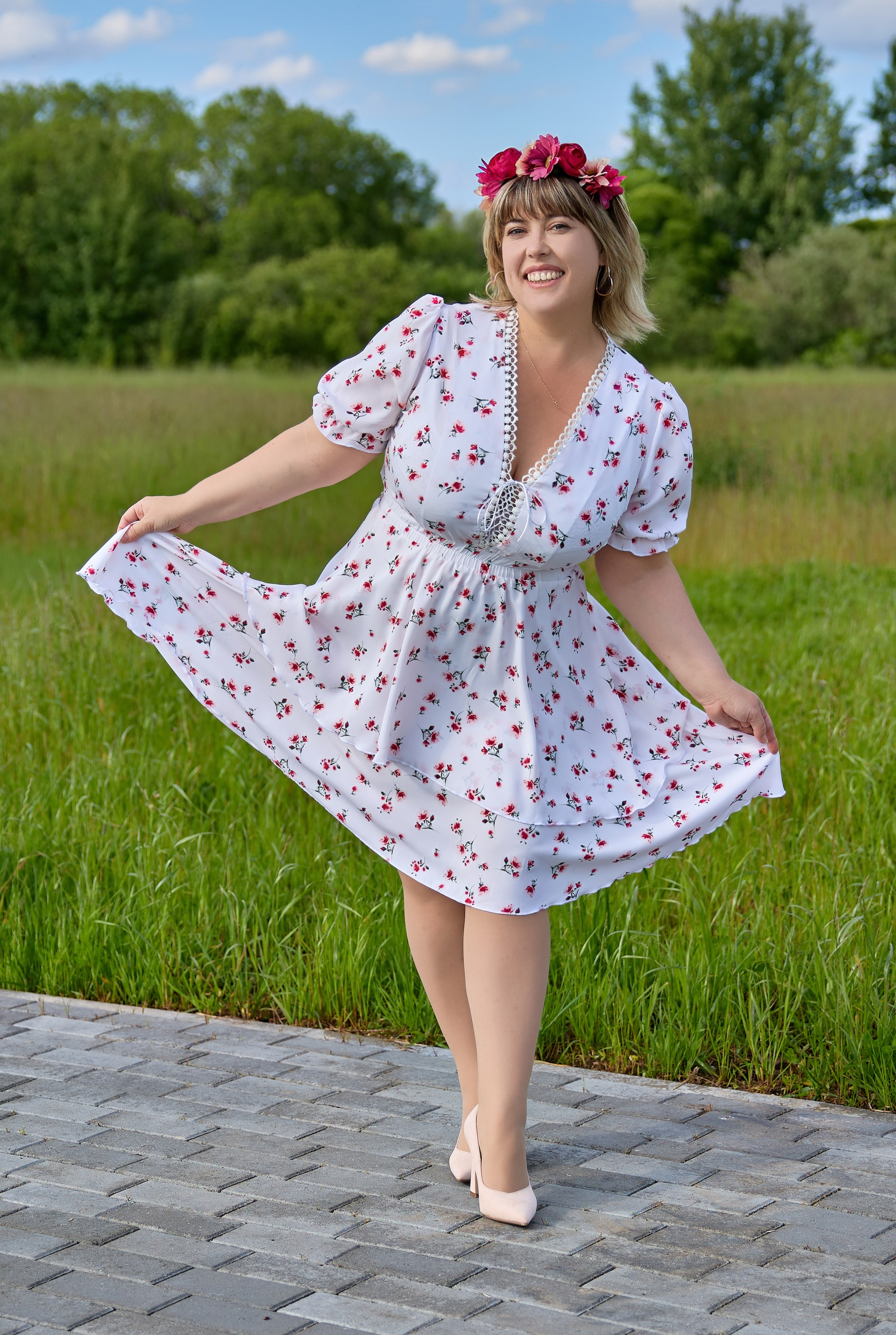 Летняя фотопрогулка. Мария, Татьяна, Евгения, Кристина и Александра. Фотограф Люся Воробьева