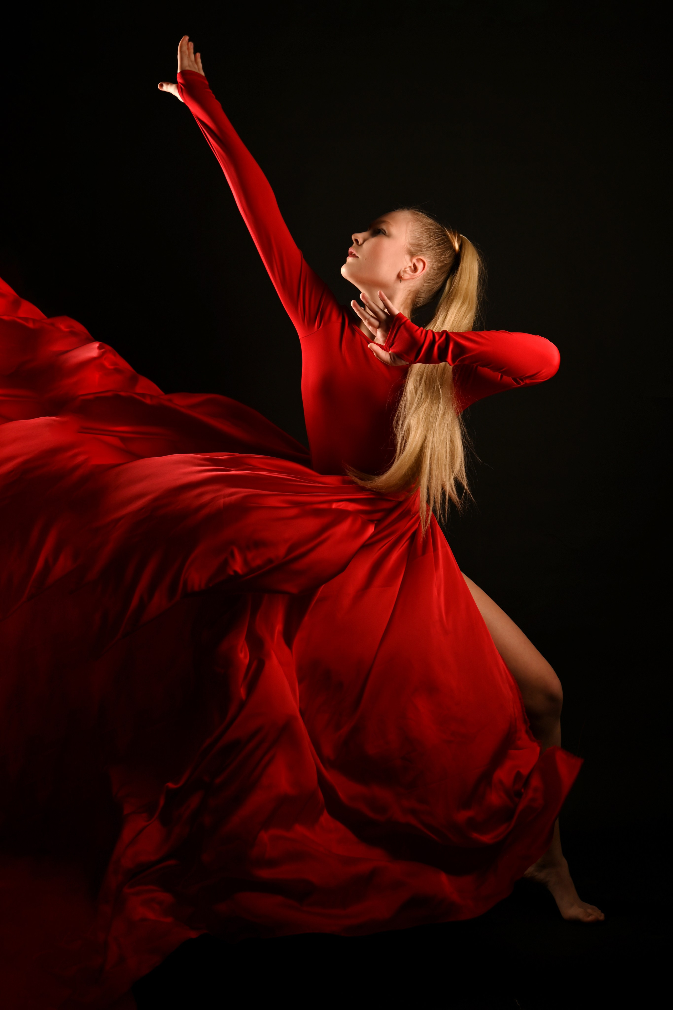 Dance. Портретный фотограф Любовь Безволева