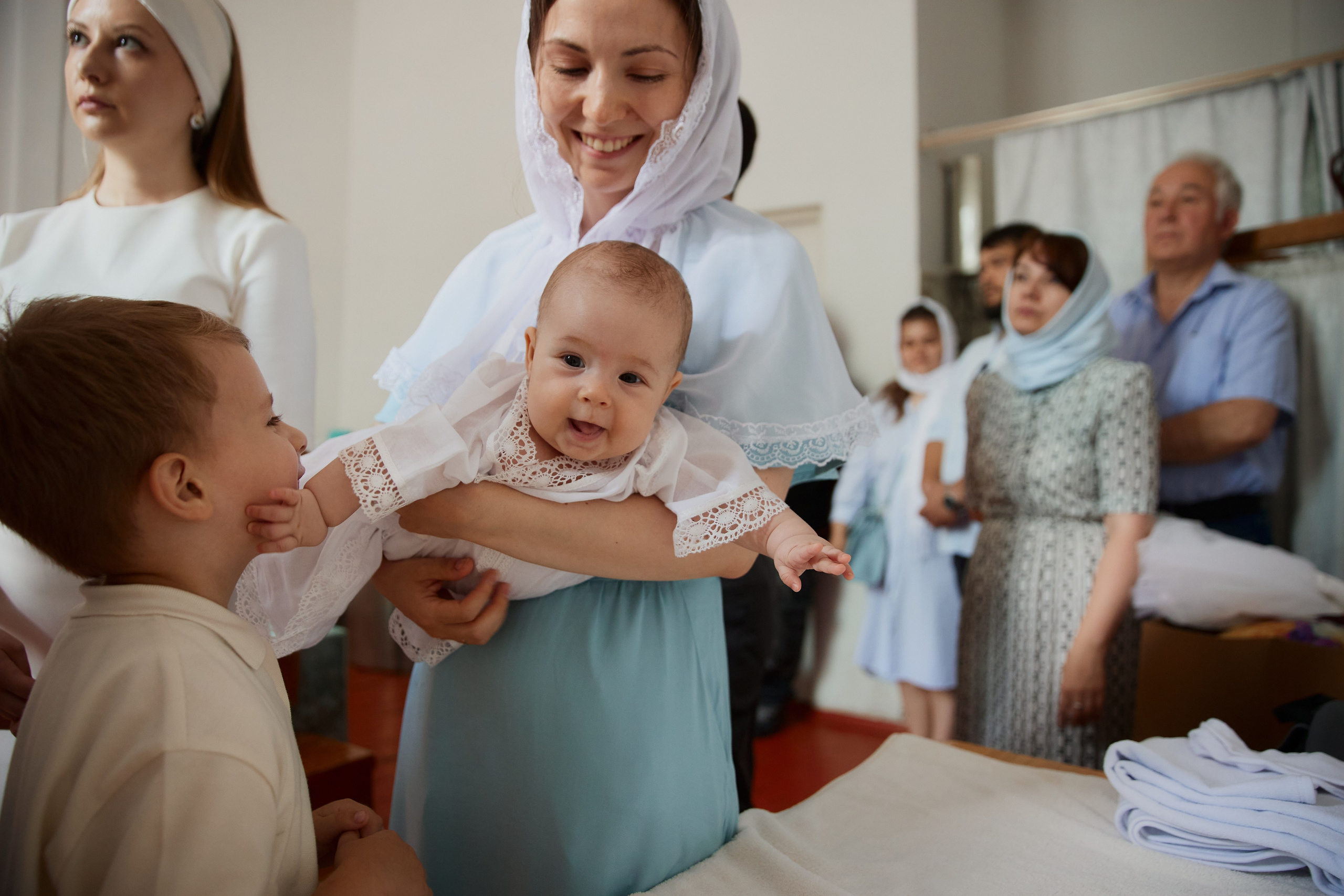 Крещение Анюты. Семейный фотограф в Москве Вера Гук