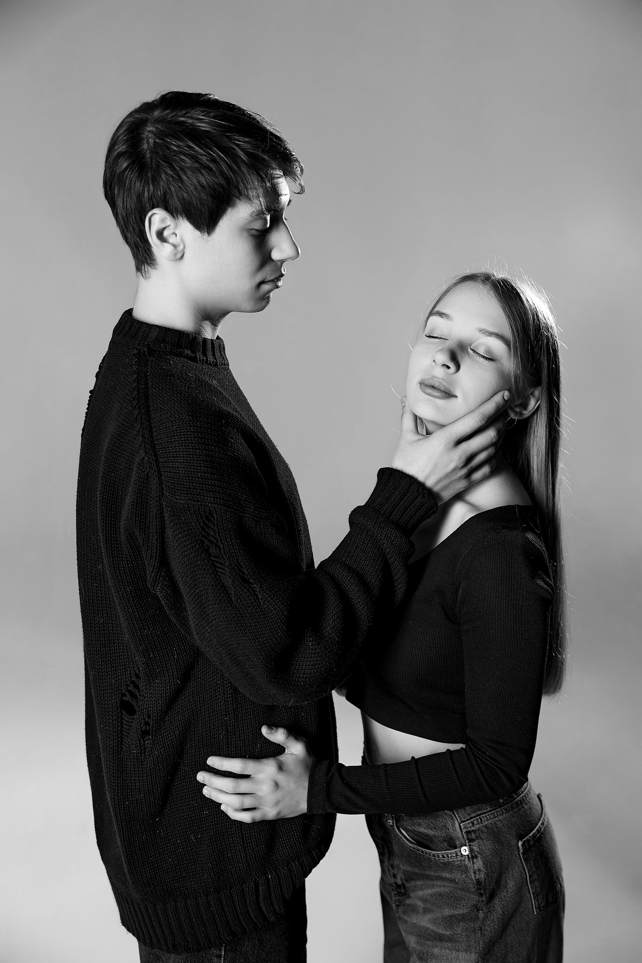 Пока мы всего лишь мрамор в начале пути. Совсем скоро скульптор (жизнь) высечет из нас шедевр. Свадебный и семейный фотограф в Ульяновске Орешина Елена