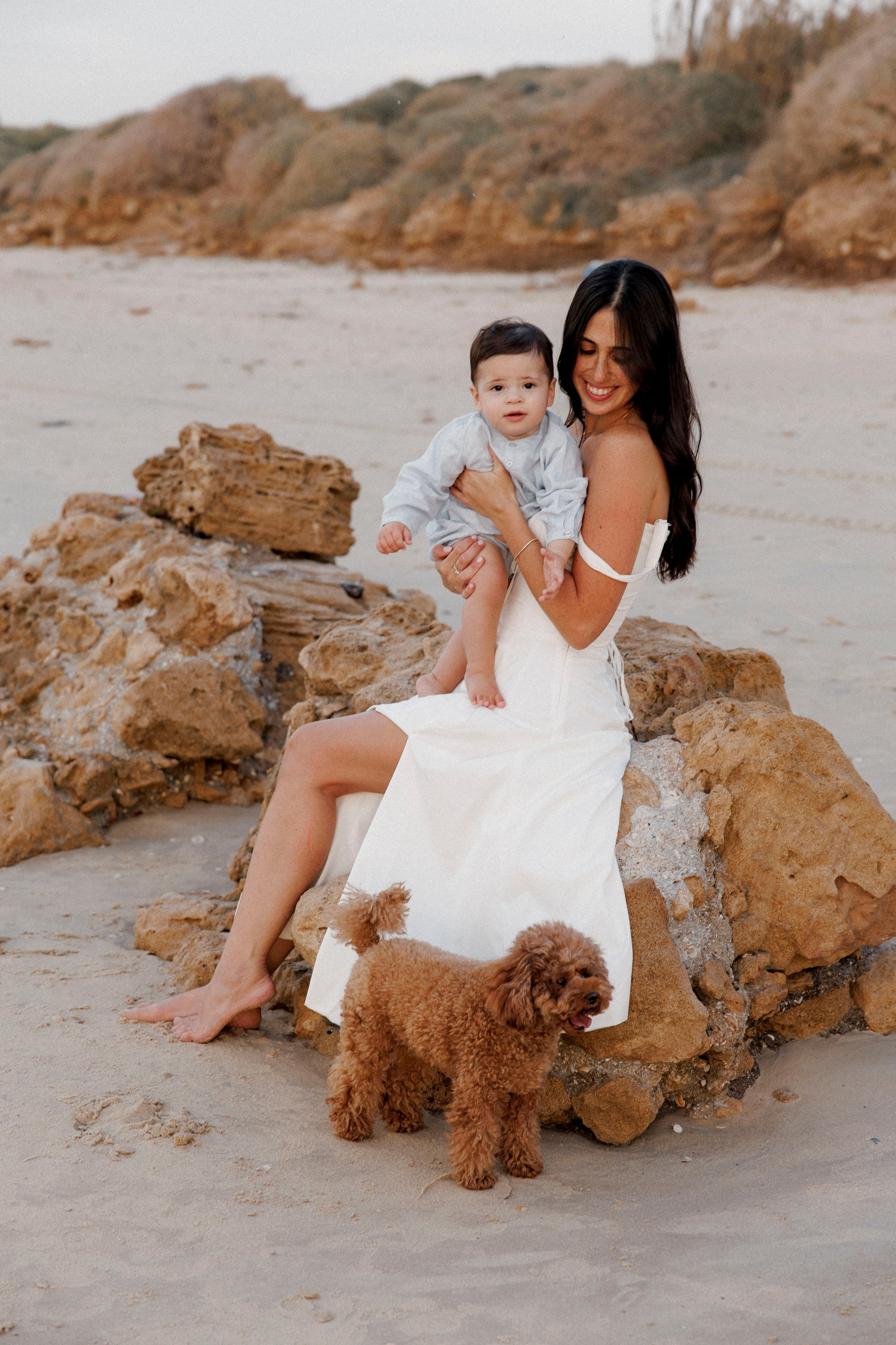 First year family photos near the sea. Главная