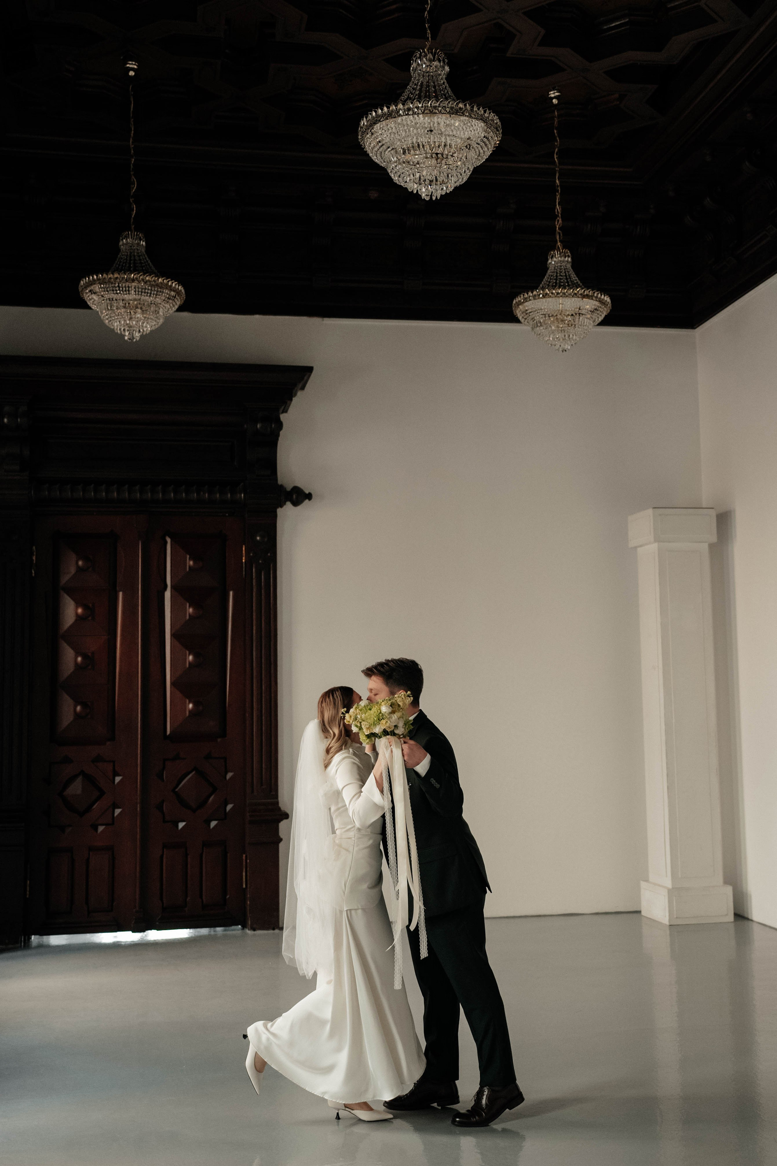 Евгений и Анастасия / Особняк Спиридонова, МГУ. Свадебный фотограф Москва Александра Аверкова