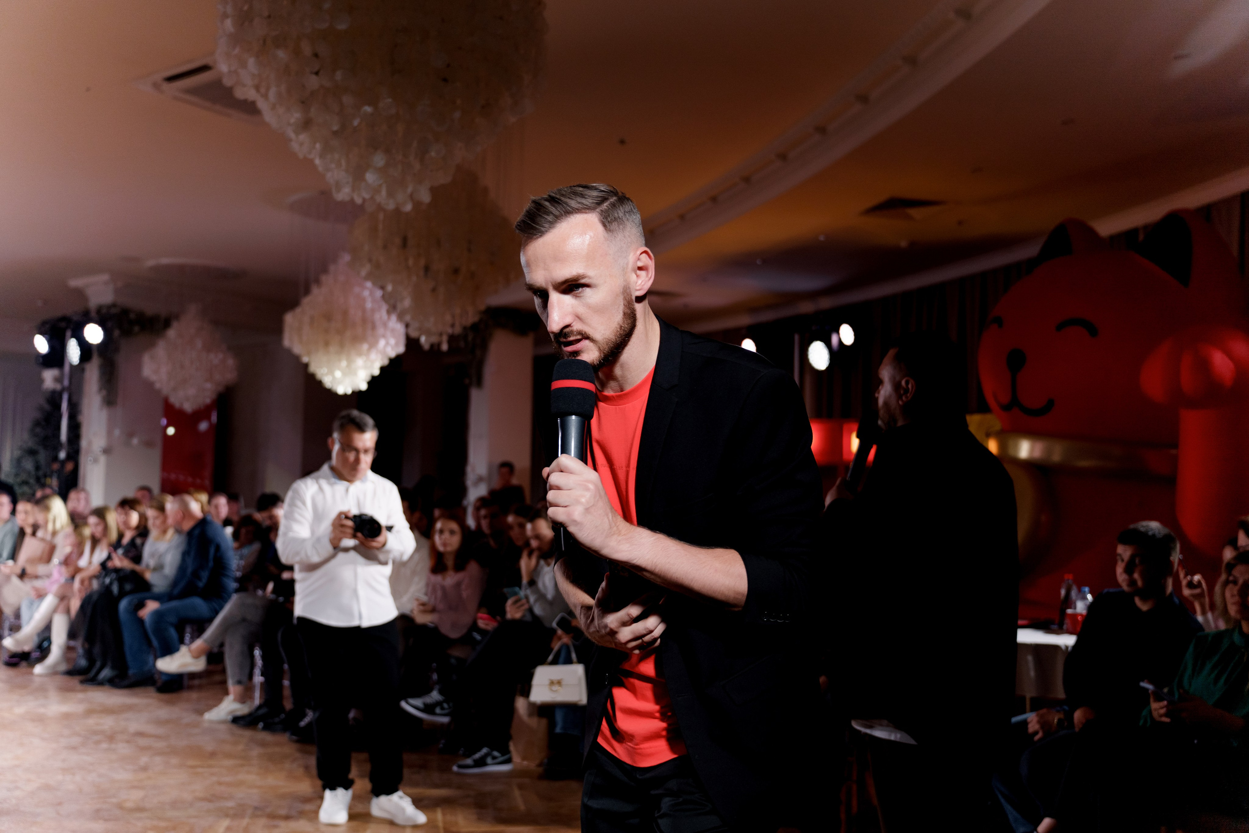 Выставка свадебных специалистов «Свадьба на 1000%». Свадебный фотограф в Санкт-Петербурге