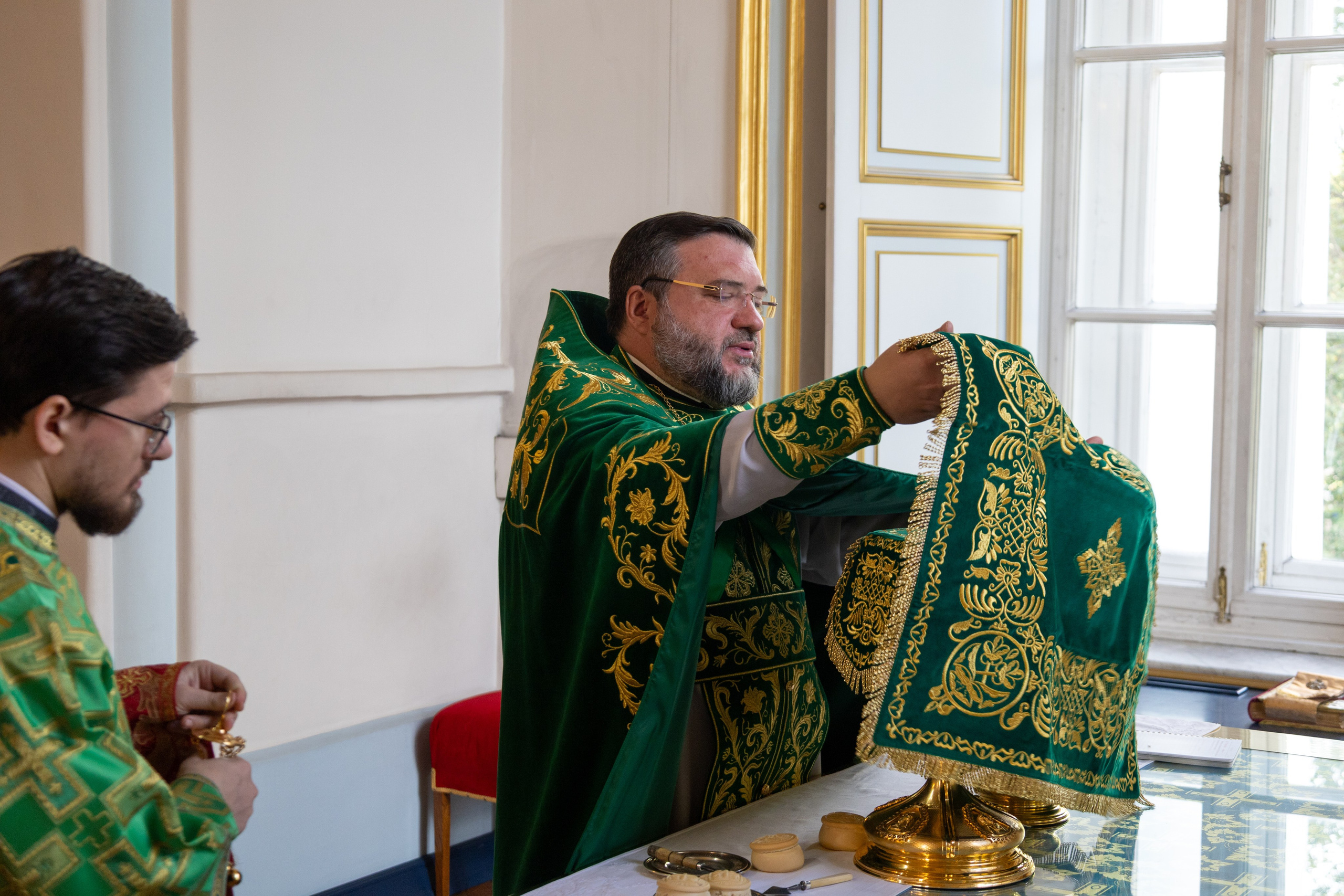 Неделя 16-я по Пятидесятнице, по Воздвижении. Глас 7-й. Попразднство Воздвижения Креста. Вмч. Никиты. НИКОЛО-БОГОЯВЛЕНСКИЙ МОРСКОЙ СОБОР