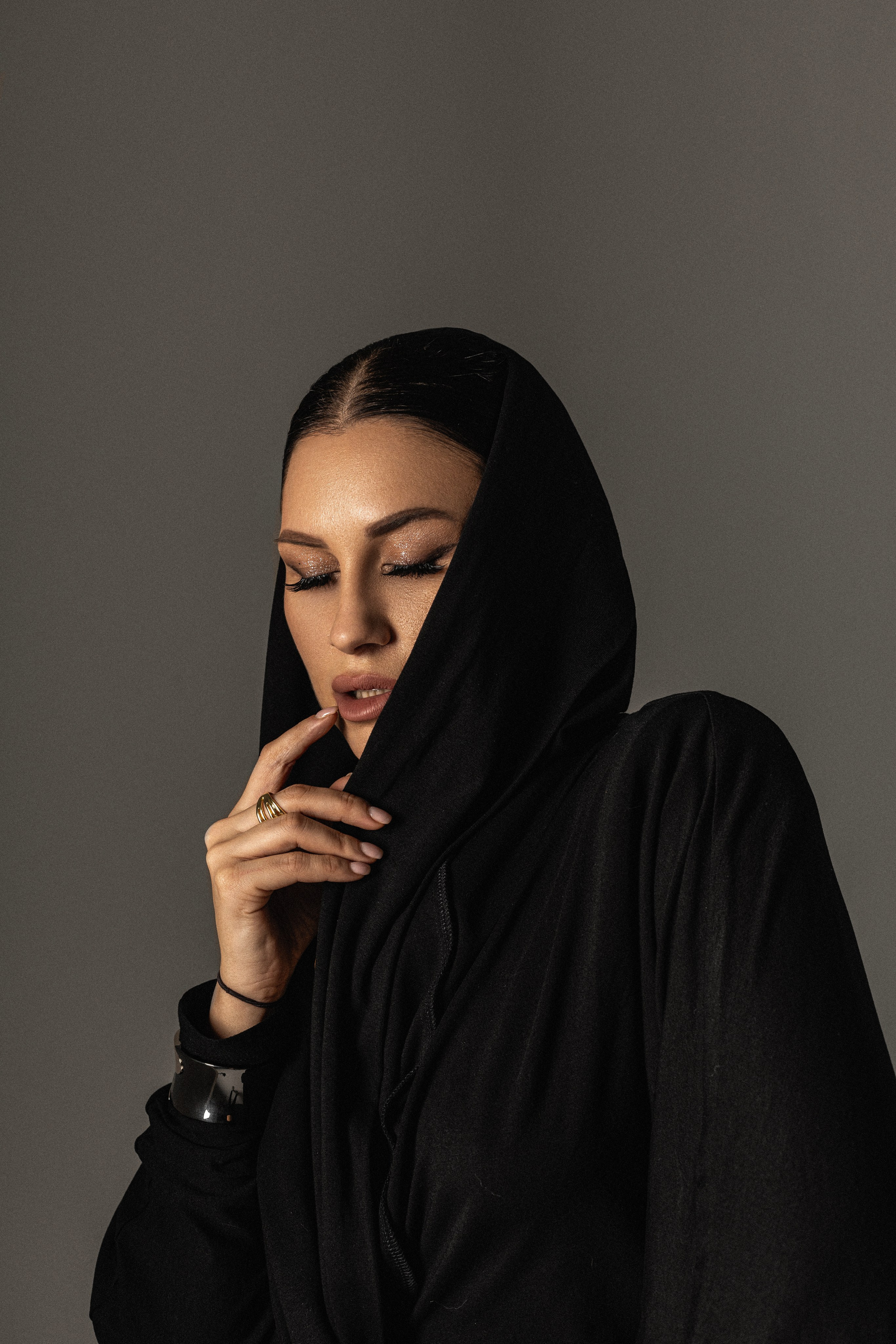 Студийная съёмка. Женский фотограф в Санкт-Петербурге, Москве и весь мир Алёна Мамаева