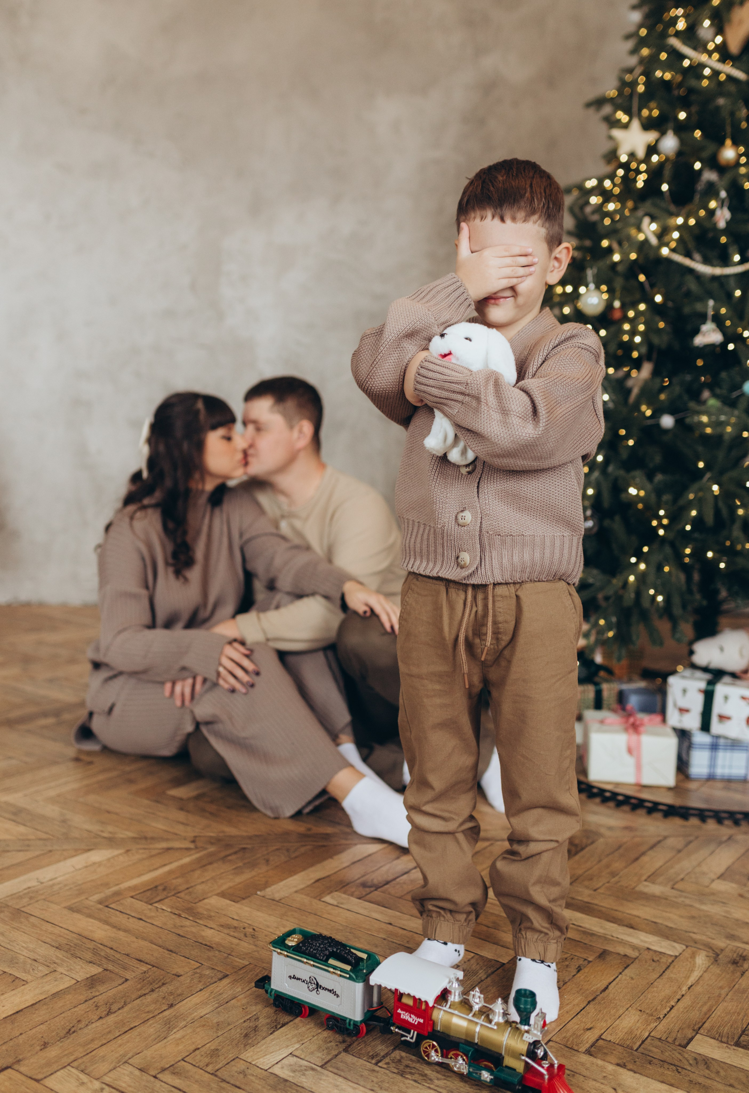 Юля, Вова и Тимочка. Фотограф Кемерово Анастасия Ларионова