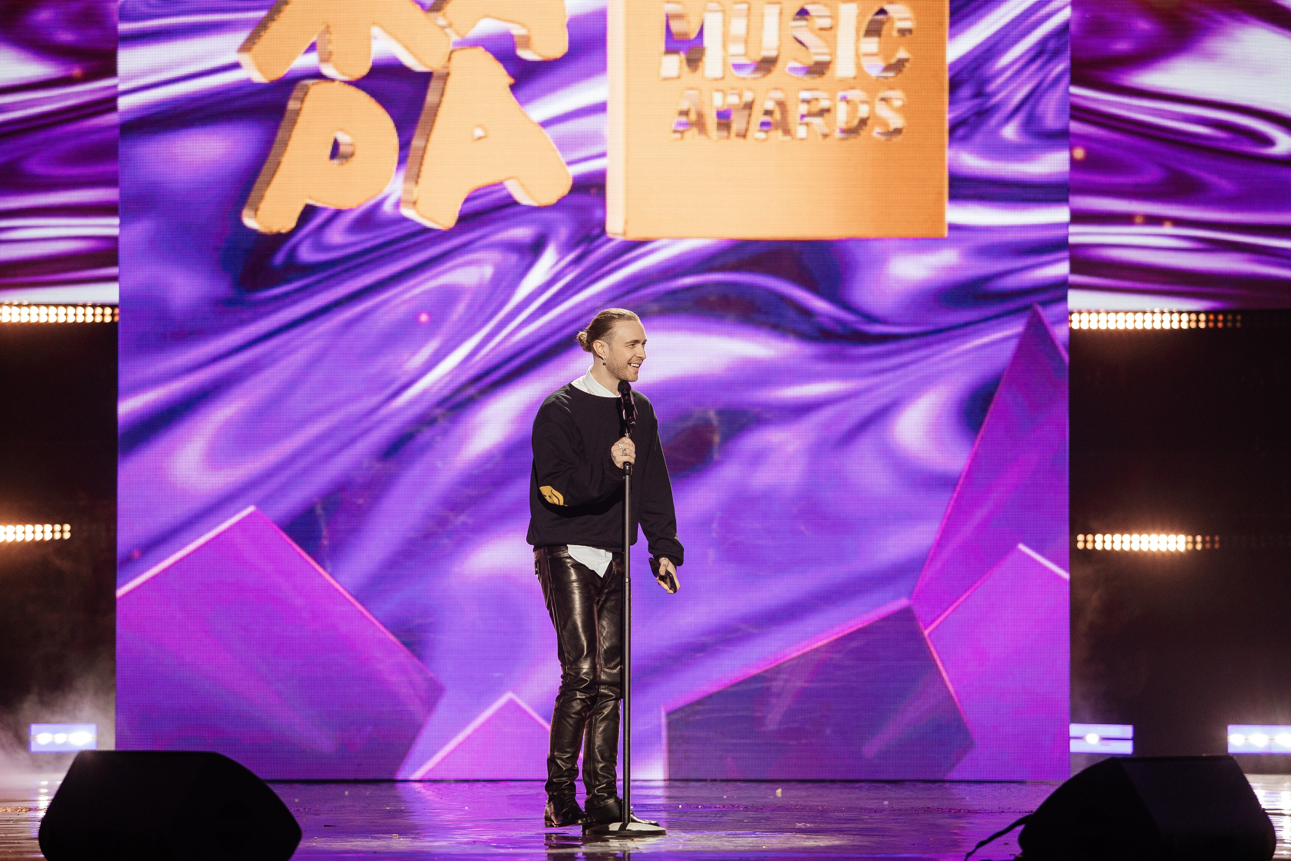 ЖАРА ТВ. Светский фотограф — Анисина Ирина