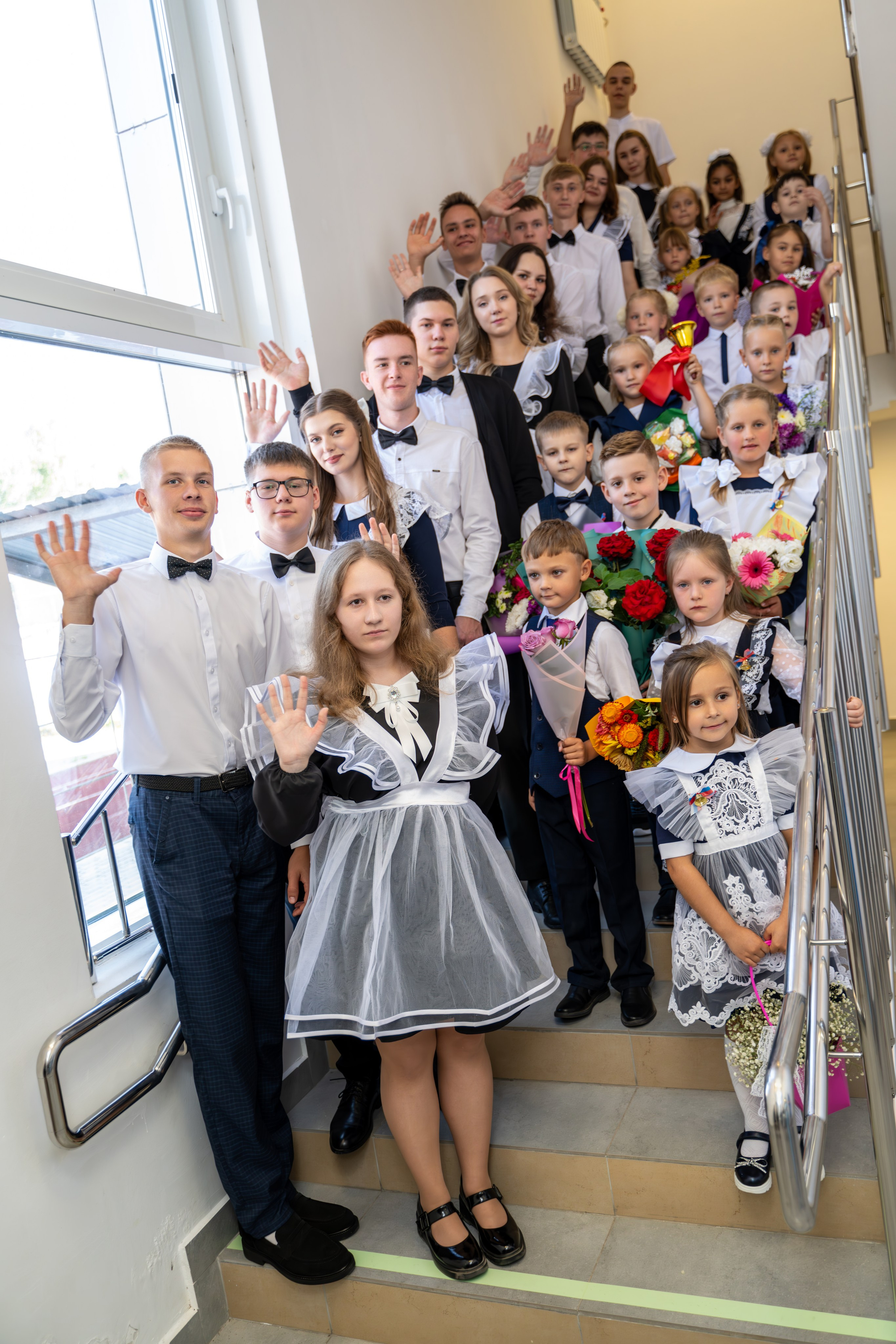 1 Сентября газопроводская школа 11 класс. Фотограф самых запоминающихся моментов Вашей жизни