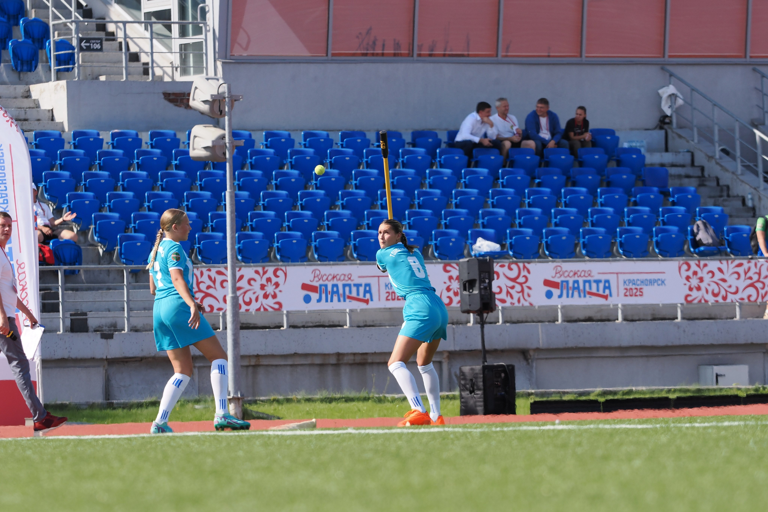 Всероссийские соревнования по русской лапте. Репортажный фотограф Алексей Козьмин