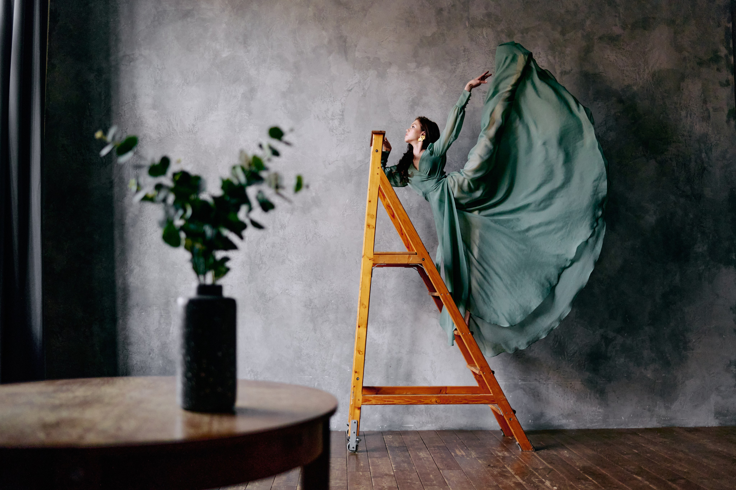 GREEN. SASHA SKETCHER