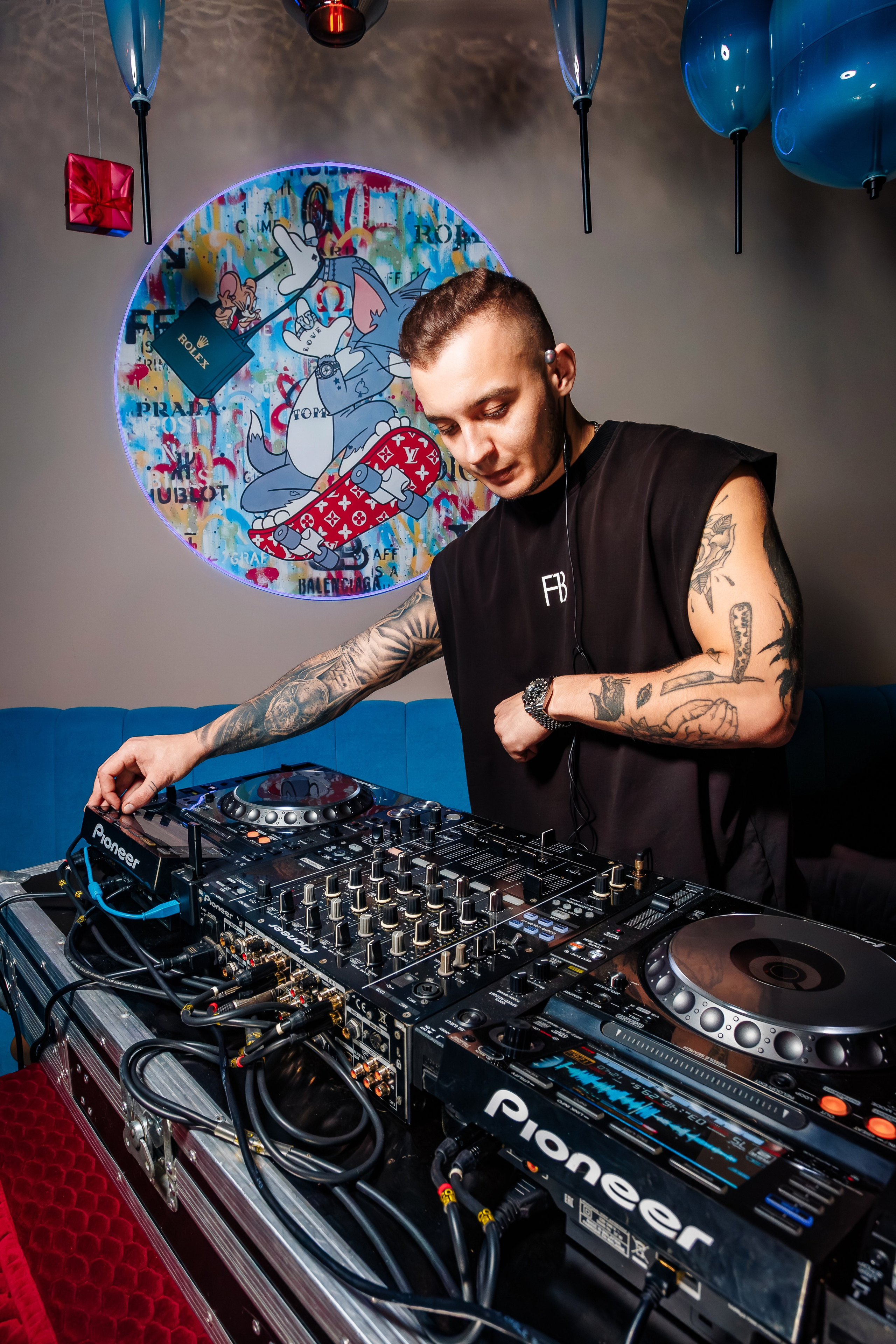 Вечеринка в караоке клубе «IMPERIAL JOY"_Ялта_27.12.2025. Аминов Руслан | Фотограф