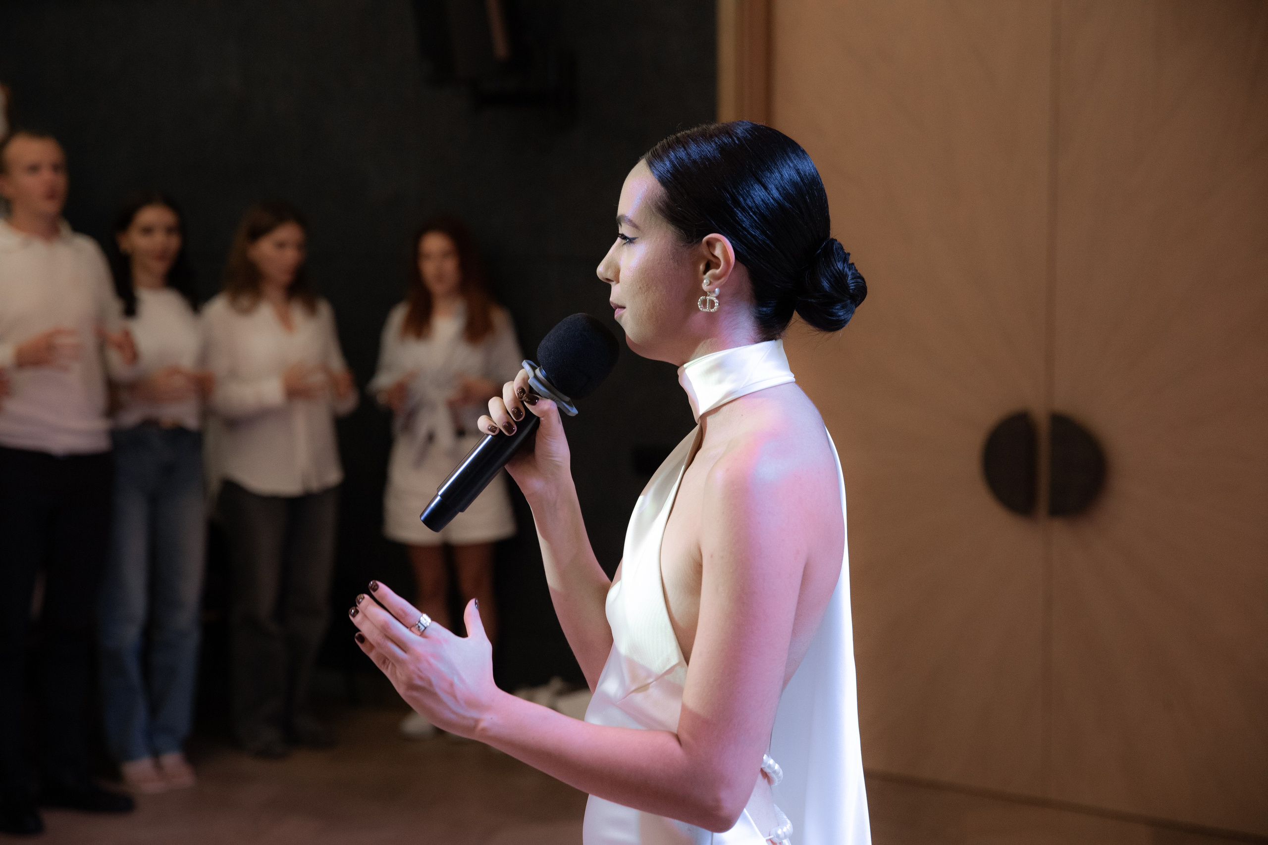 Полина Маришова | Оффлайн Тренинг по речи и голосу. Фотограф брендов и бизнеса в Москве Алексей Сентюрин