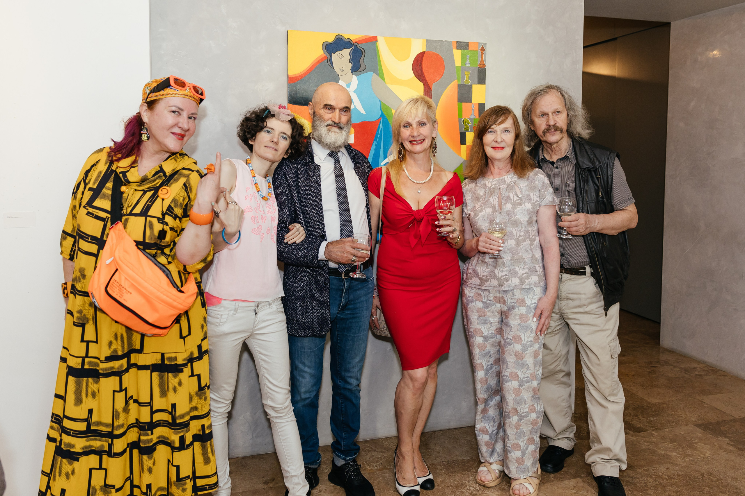 Выставка Лиры Алборовой «Цвет — это я». Свадебный и репортажный фотограф в Санкт-Петербурге Николай Голованов