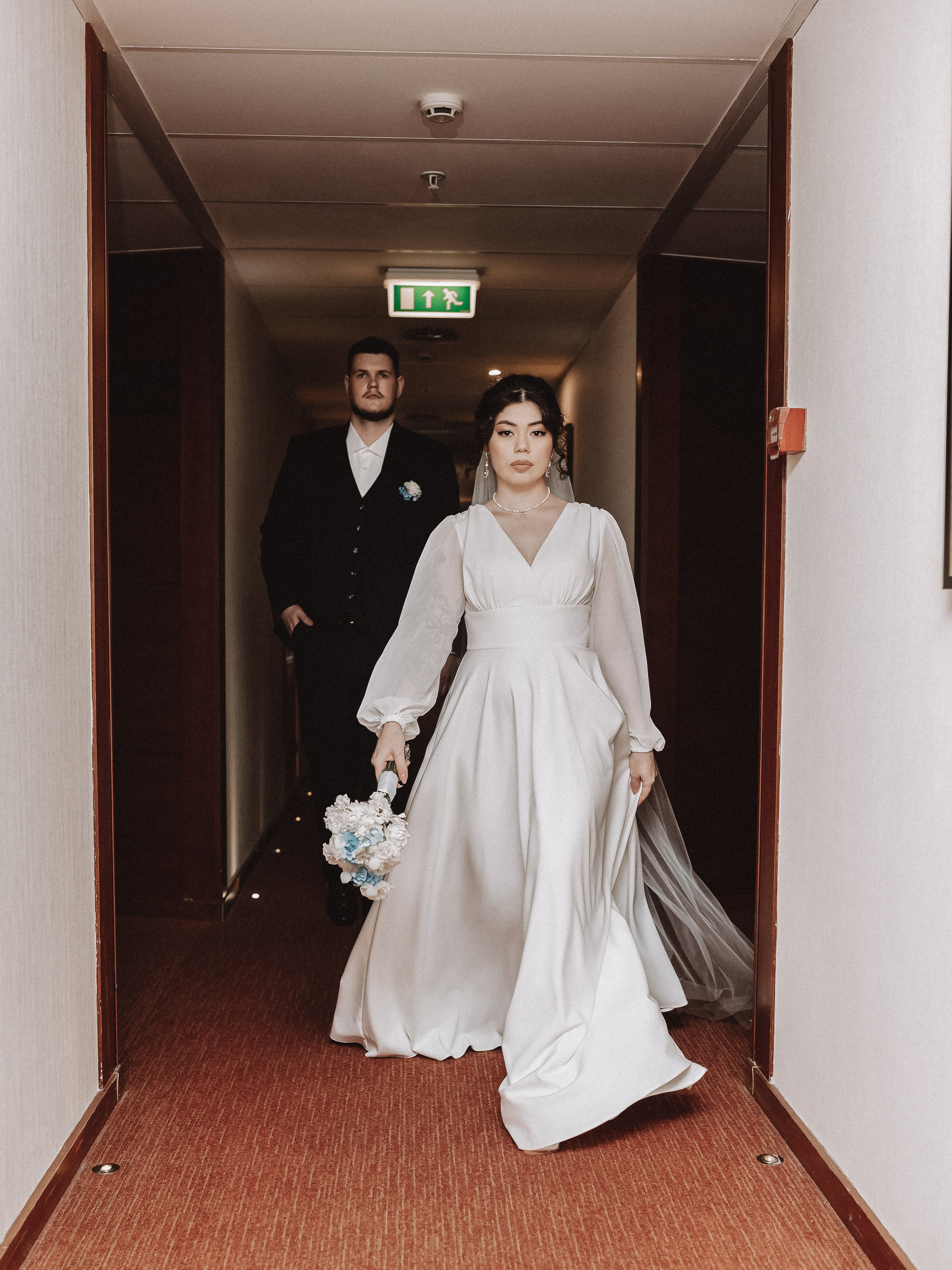 Свадебный фотограф в DoubleTree by Hilton, Новосибирск | Яна Иванова. Семейный и свадебный фотограф в Новосибирске Иванова Яна