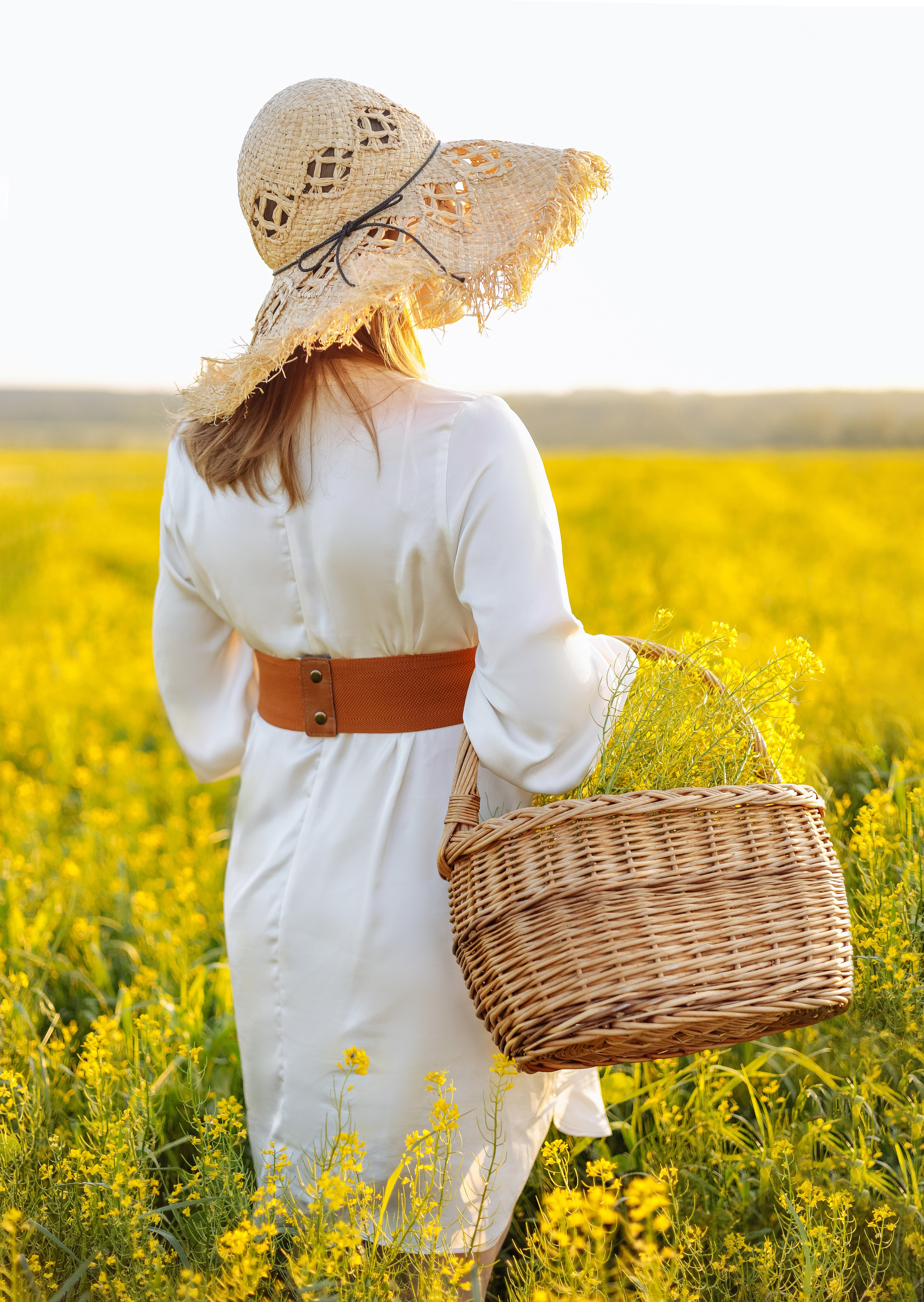 Закат. одуванчики. счастье. Фотограф в Санкт-Петербурге Знаменская Ирина