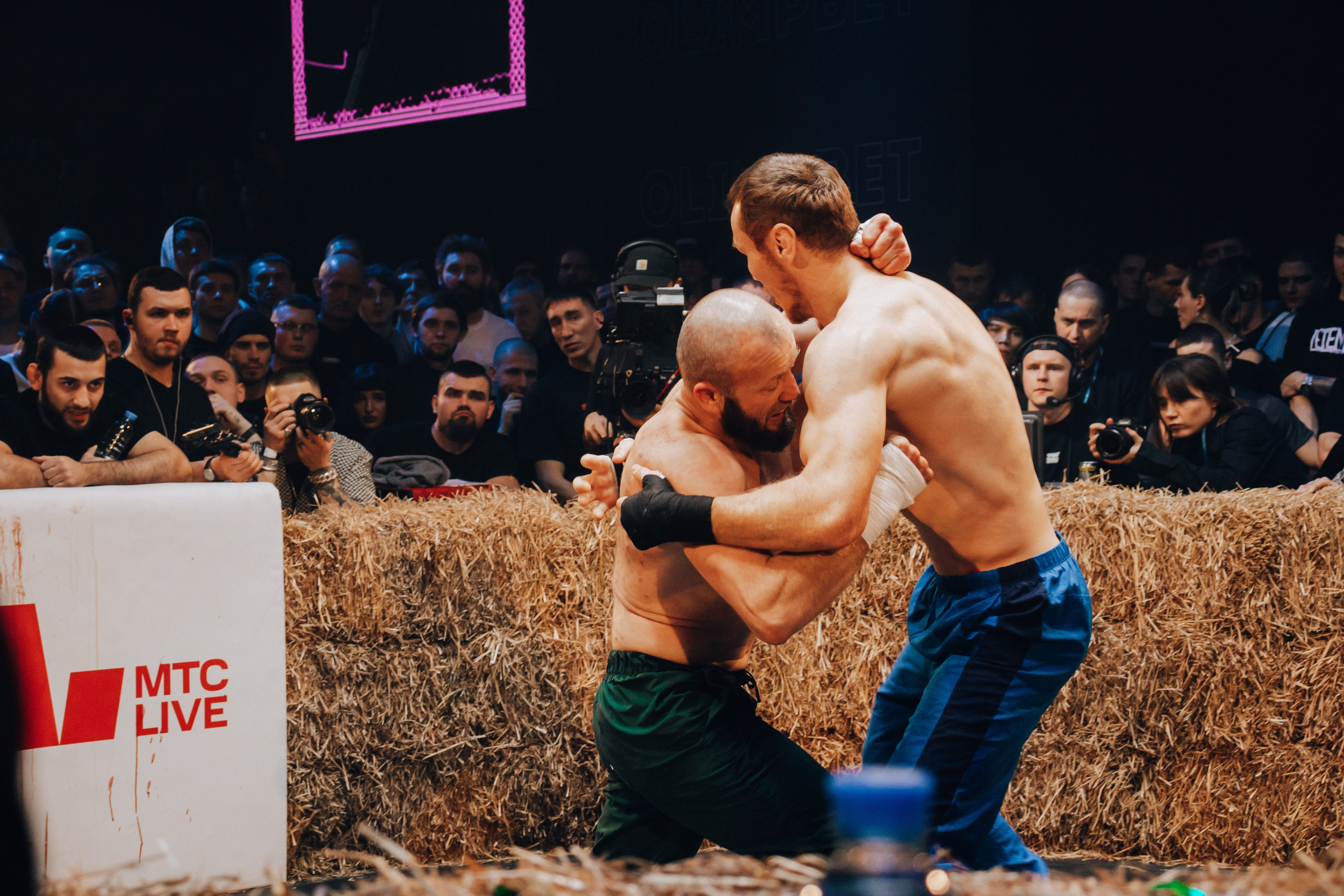 Кулачные бои TopDog. Анастасия Тен