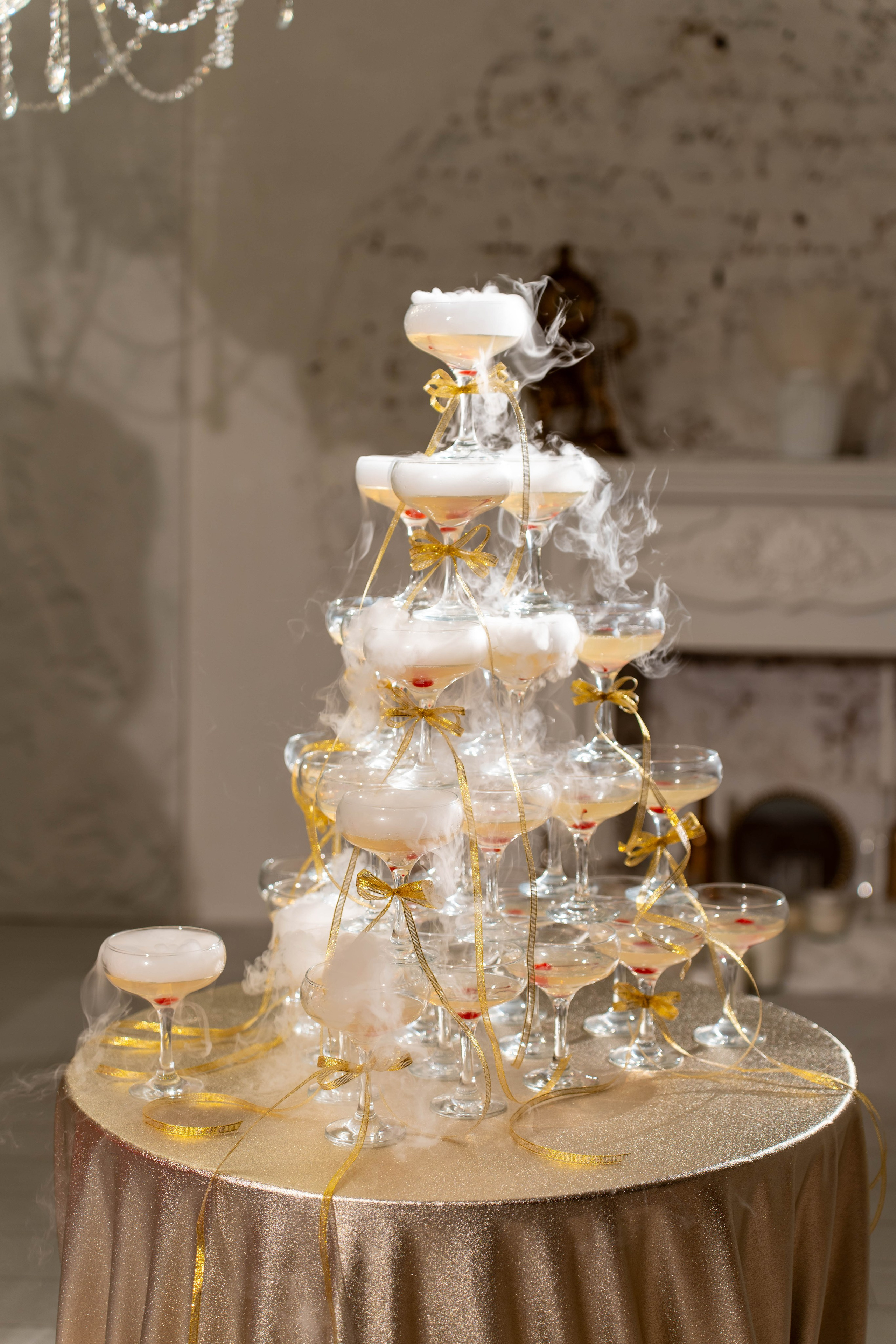 Пирамида бокалов. Фотограф в Краснодаре и Краснодарском крае Елена Быкова