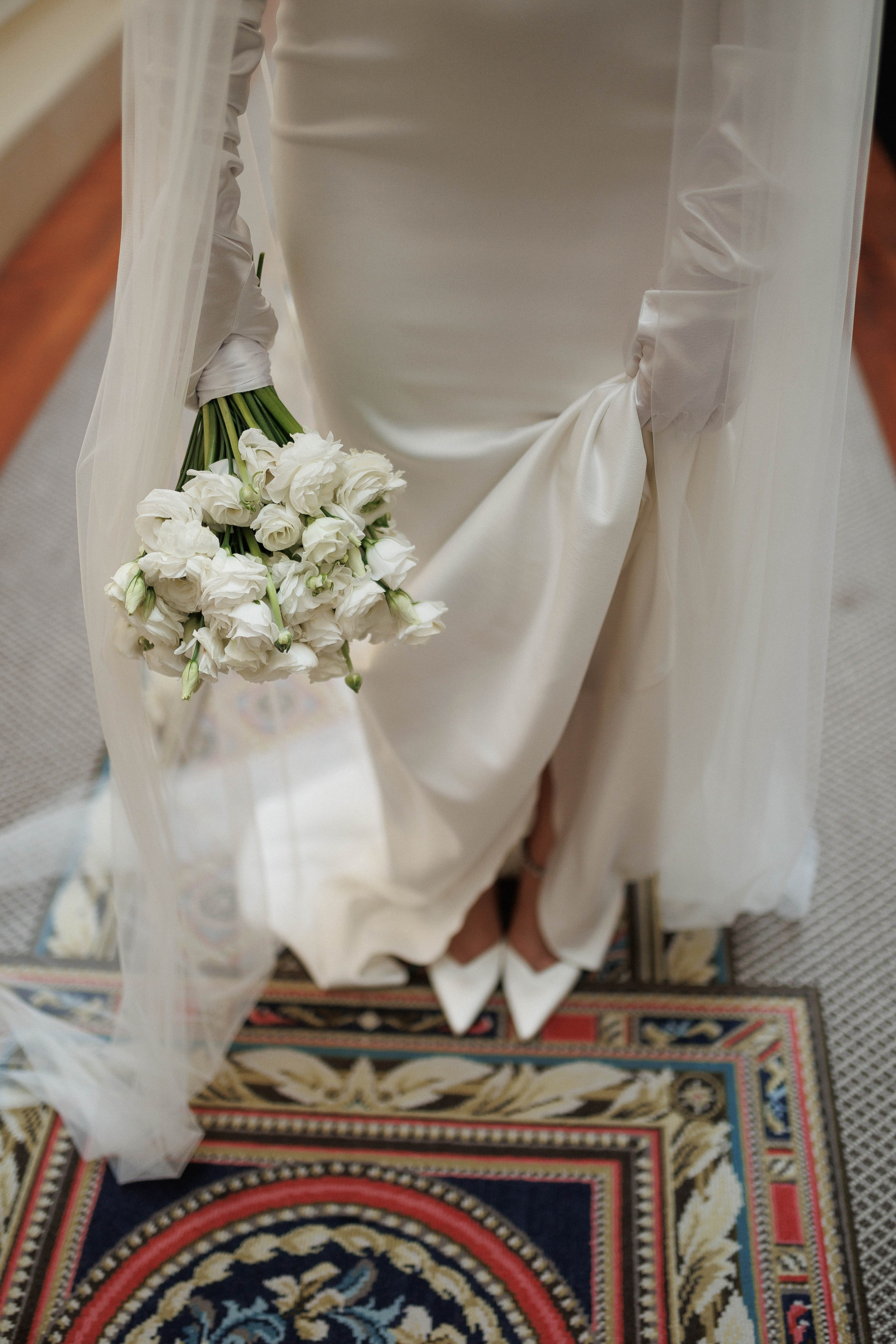 ···. Свадебный фотограф в Санкт-Петербурге Александра Чукавина