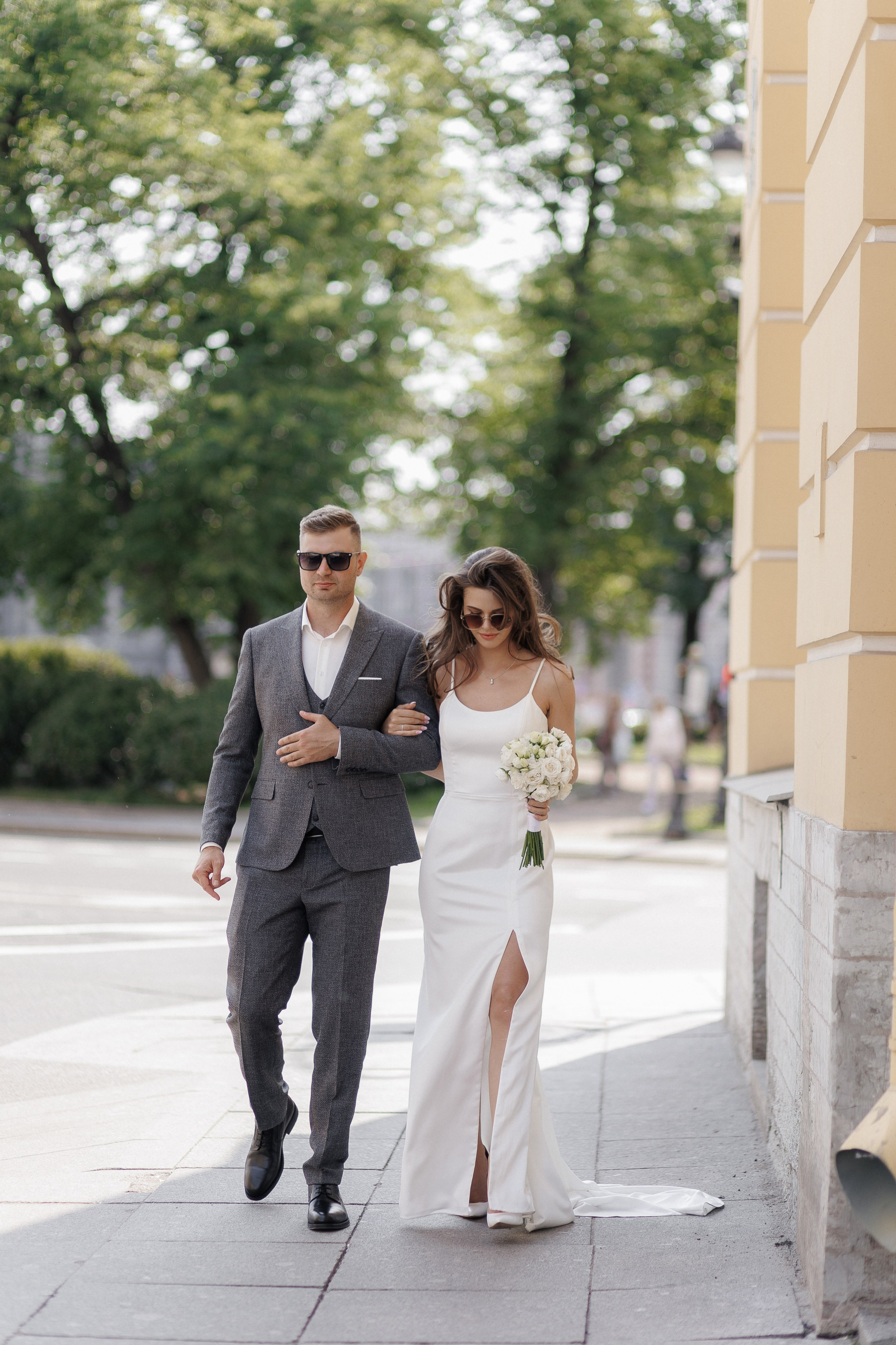 ···. Свадебный фотограф в Санкт-Петербурге Александра Чукавина