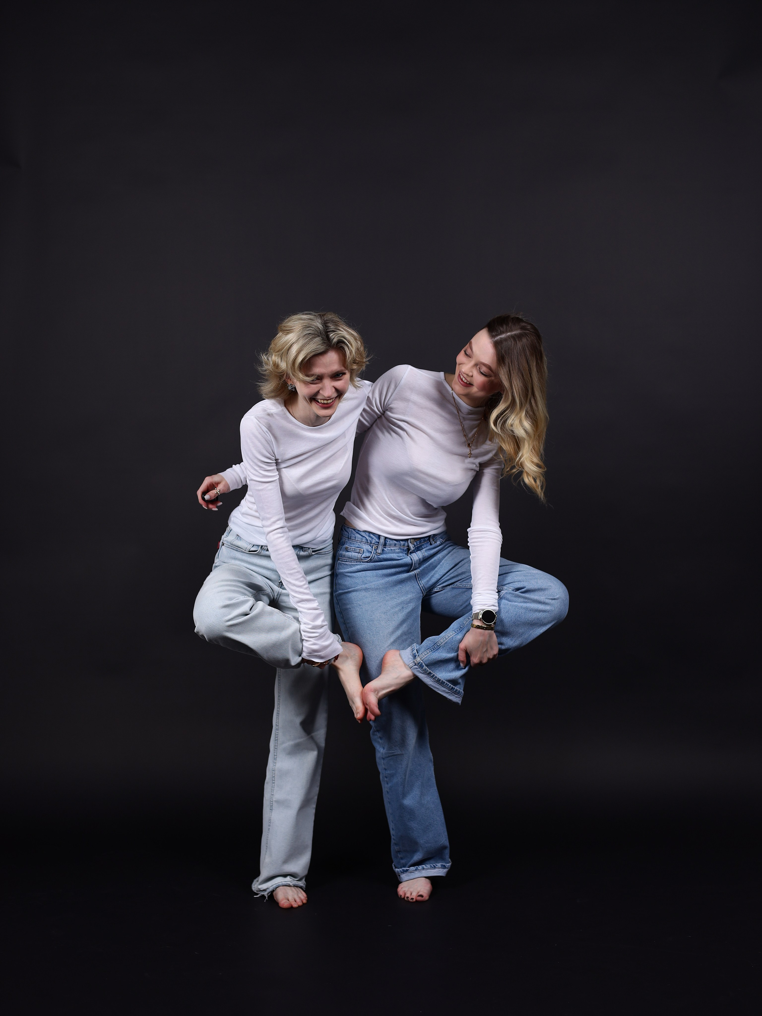 Дарья и Анна. Фотостудия без фотографа Чехов. Первая студия автопортрета в Чехове