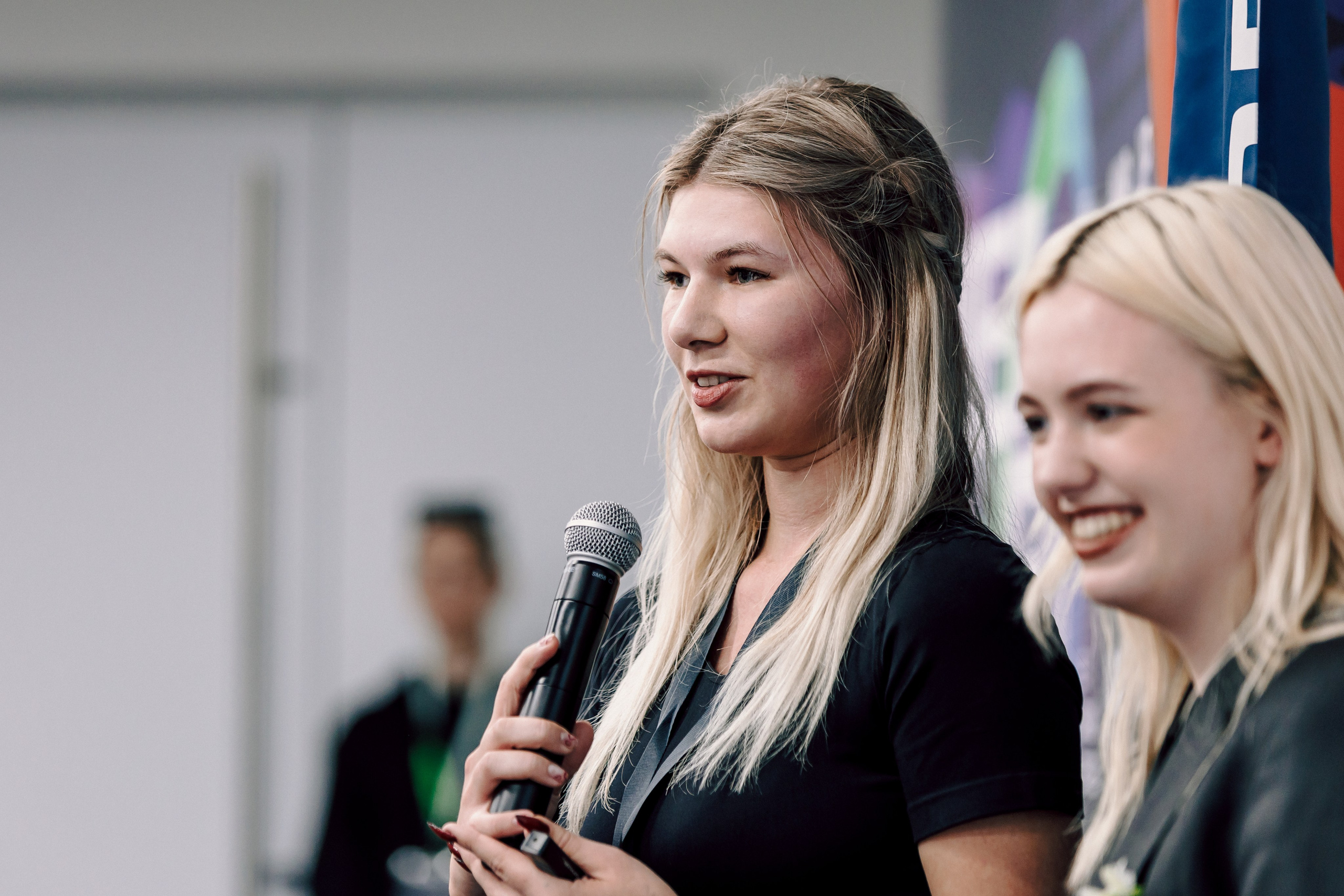 MarHR — Хакатон. Лёшка Варзегов — фотограф