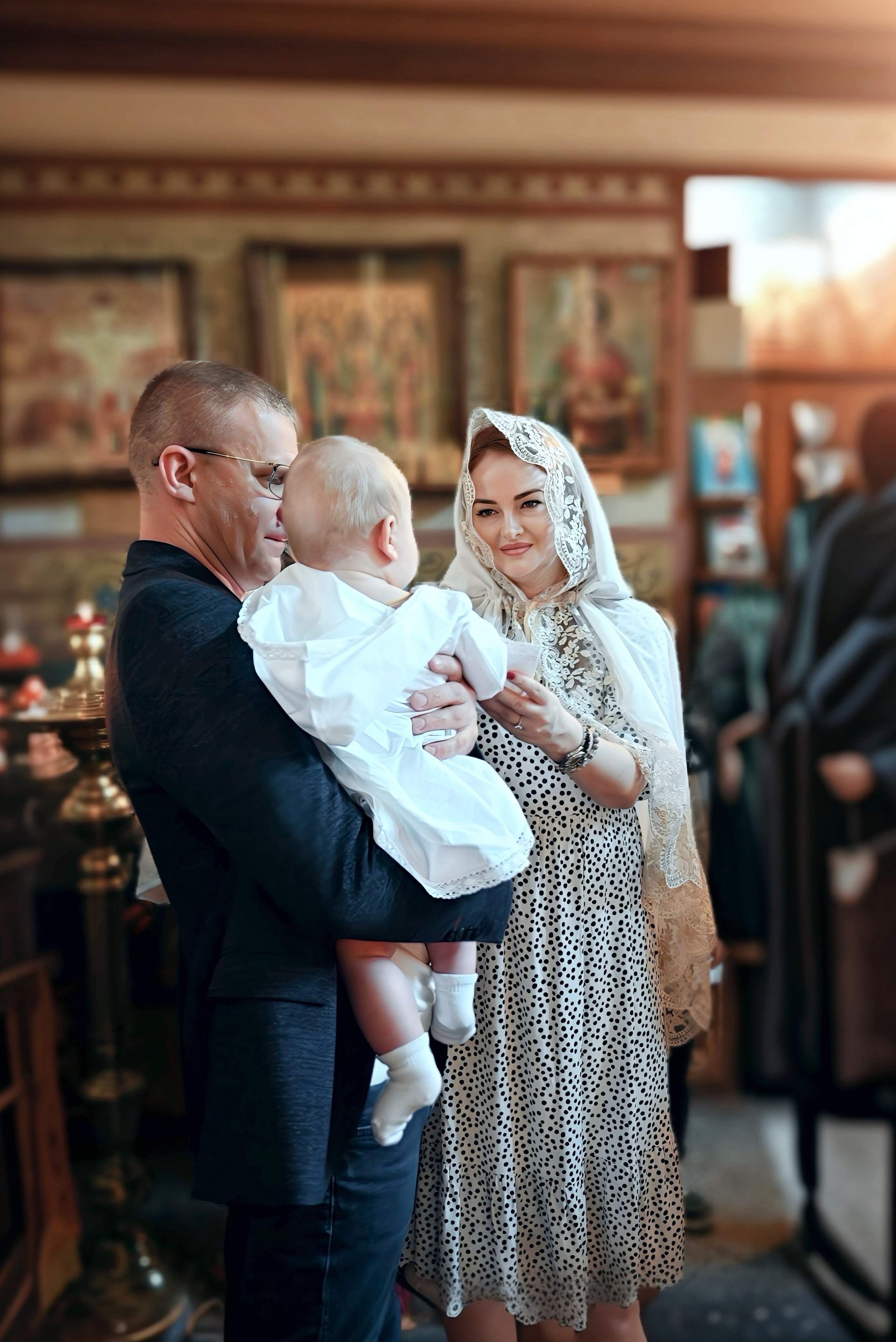 Крещение мама Лилия. Семейный и детский фотограф Москва