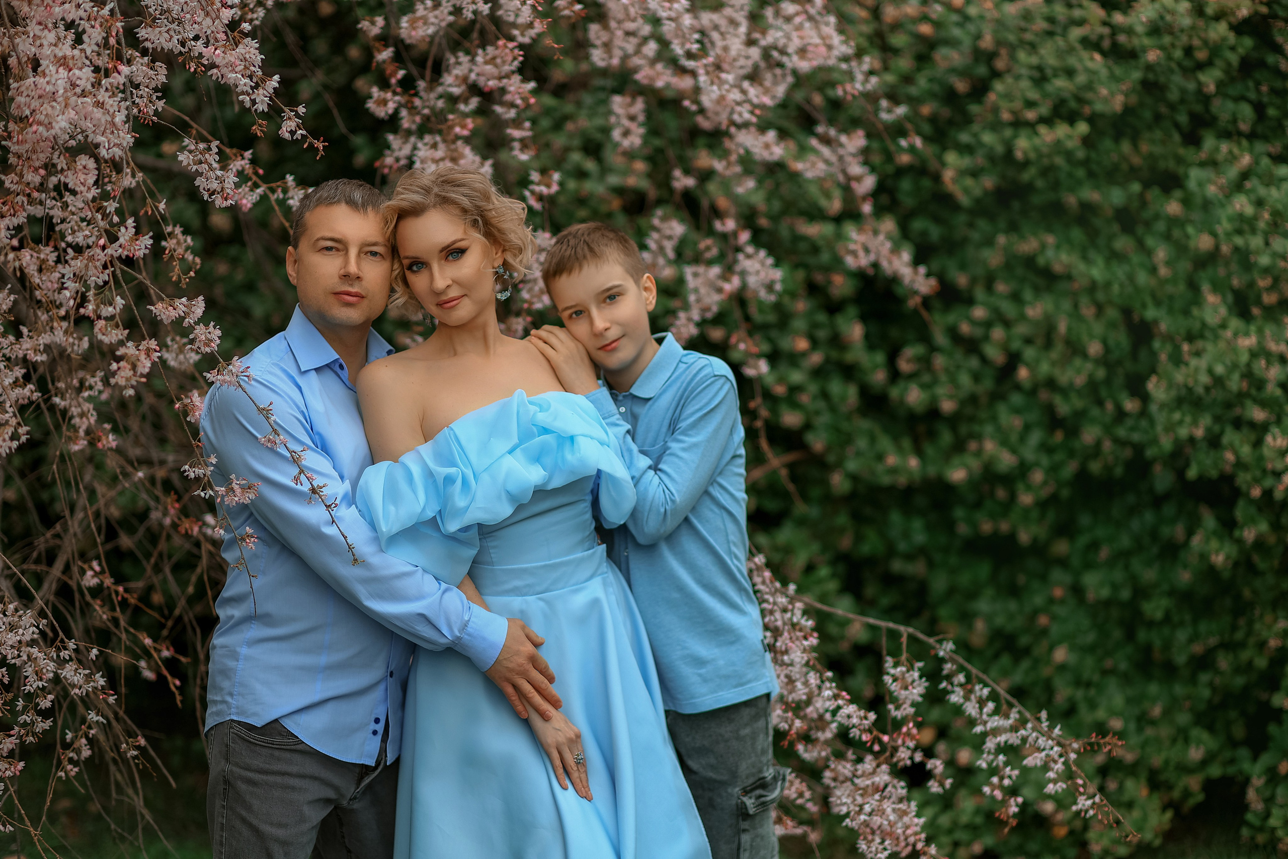 Цветение. Магнолия. Сакура. Фотограф в городе Сочи