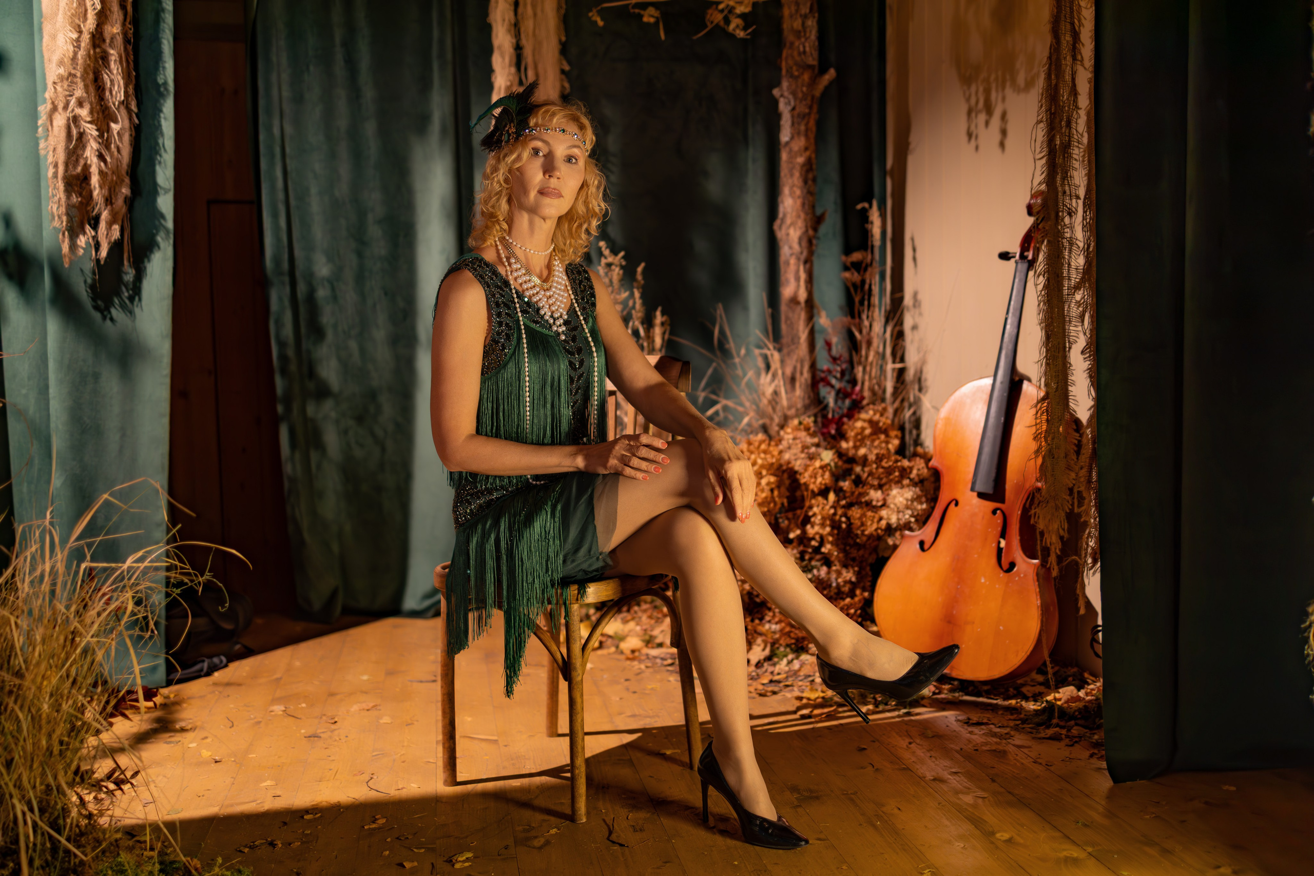 Оксана. Заброшенный театр. Репортажный, семейный и студийный фотограф в Москве Демин Алексей