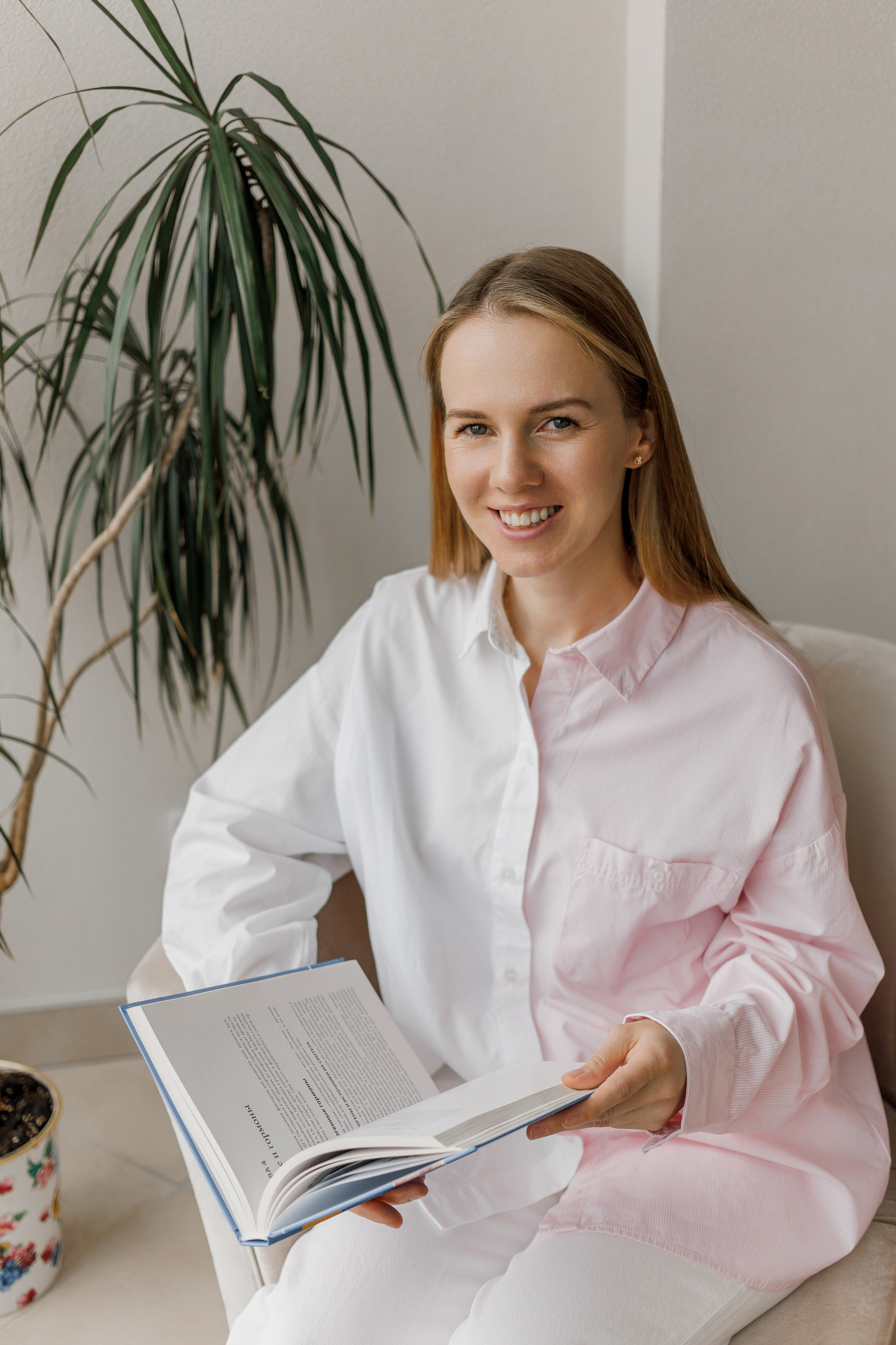 Контентная съёмка в кабинете косметолога. КОНТЕНТ ФОТОГРАФ