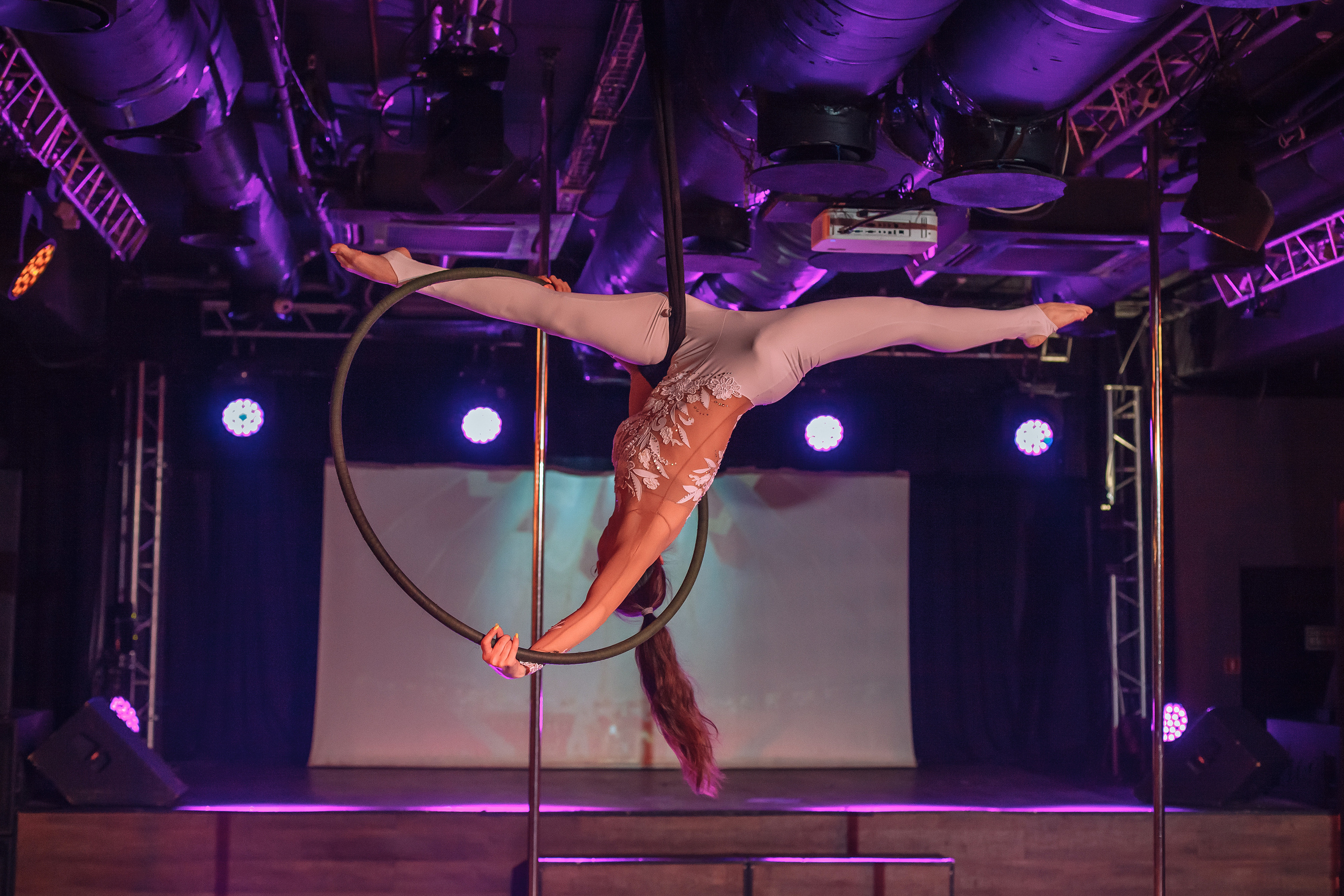 Отчётник Nut. Сергей Мамлеев видеоконтент в Москве