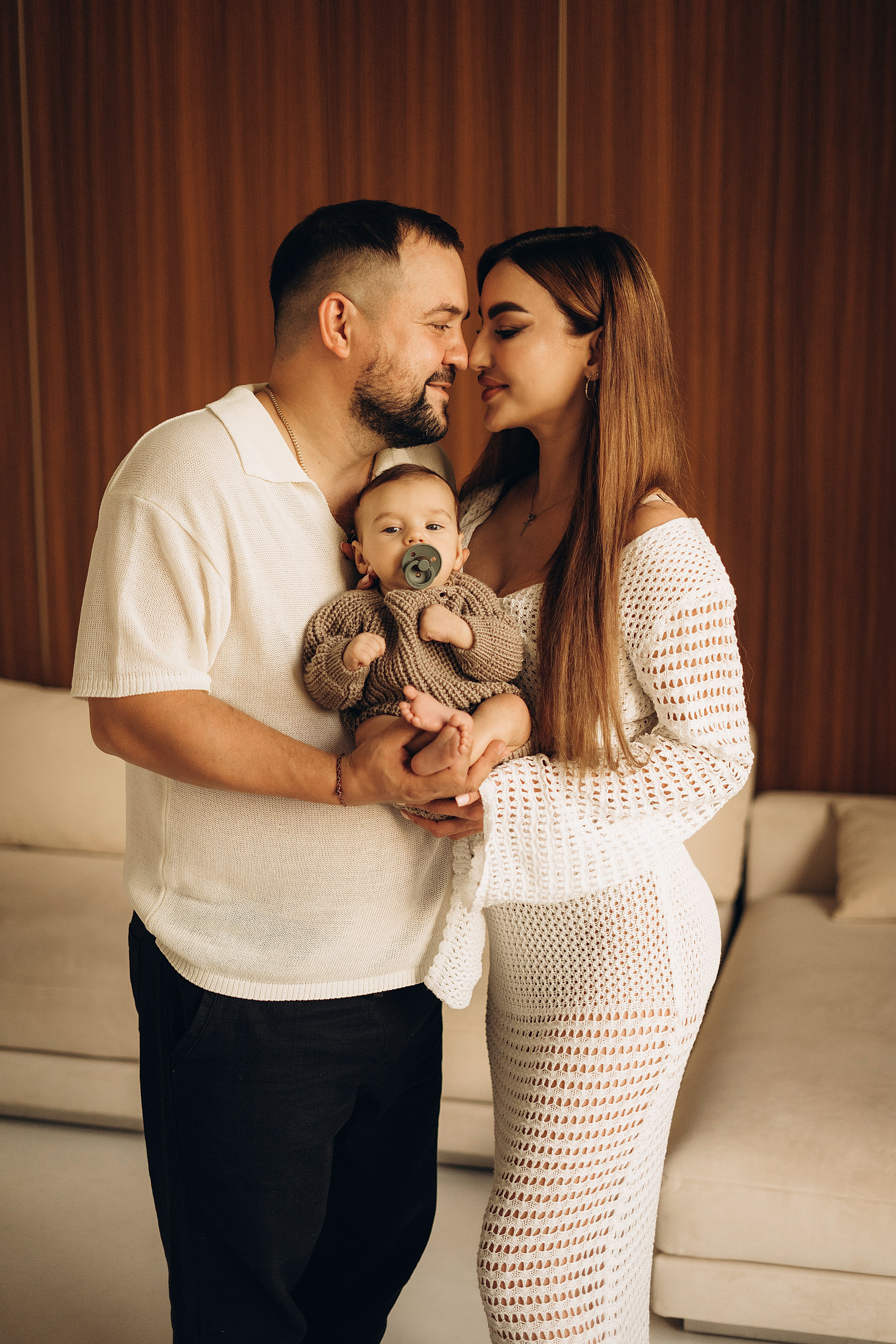 ньюборн фотосессия лайфстал фотограф новорожденные ребенок ребенок в реквизите семейные фото фотосессия