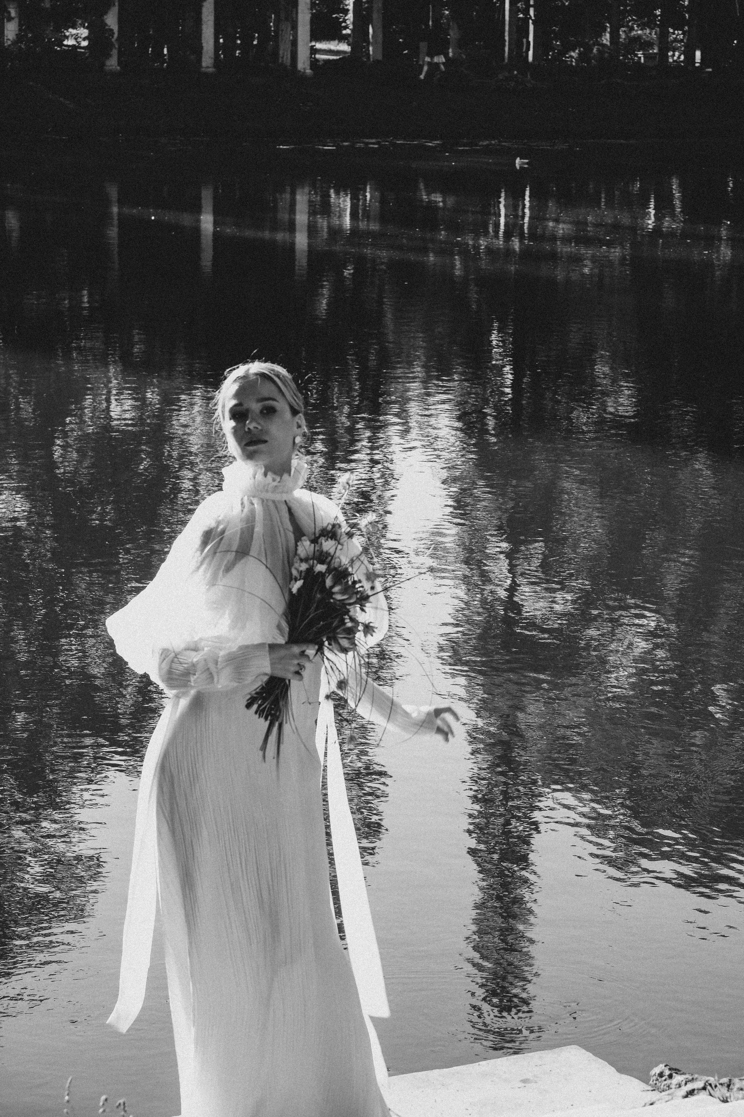 СВАДЕБНАЯ СЬЕМКА В ПАРКЕ ОРАНИЕНБАУМ. Профессиональный фотограф, Санкт-Петербург — Виктория Богомолова