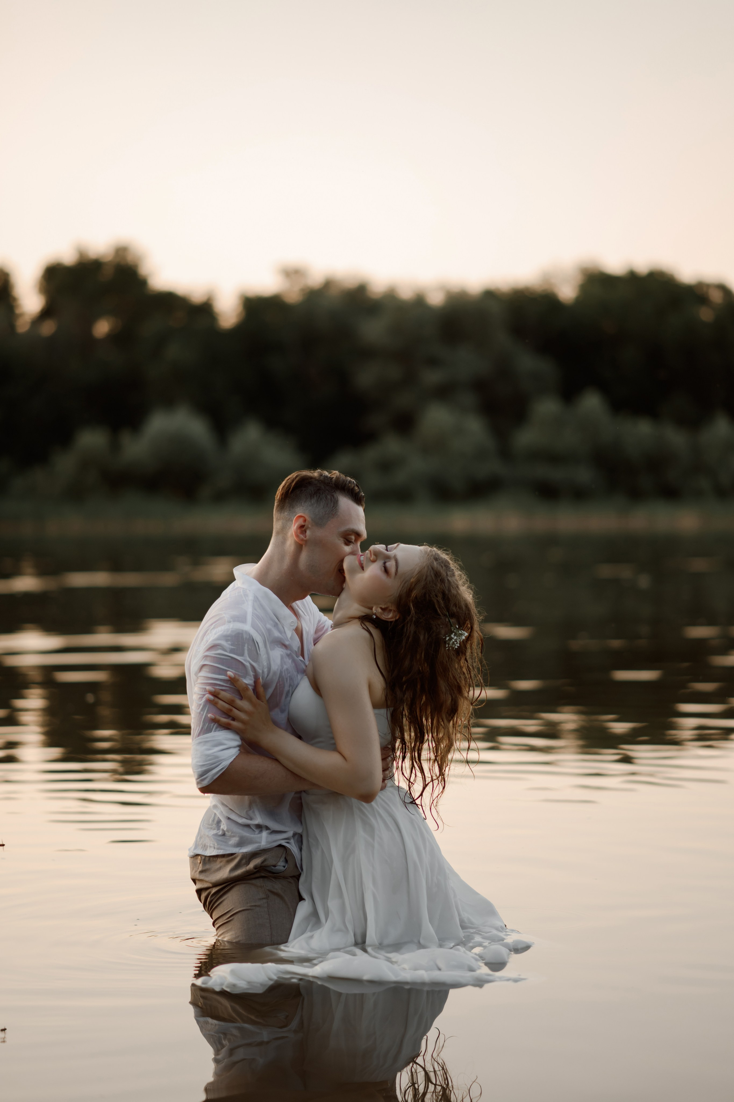 N & N. Свадебный фотограф в г. Астрахань. Так же выезжаю в другие города