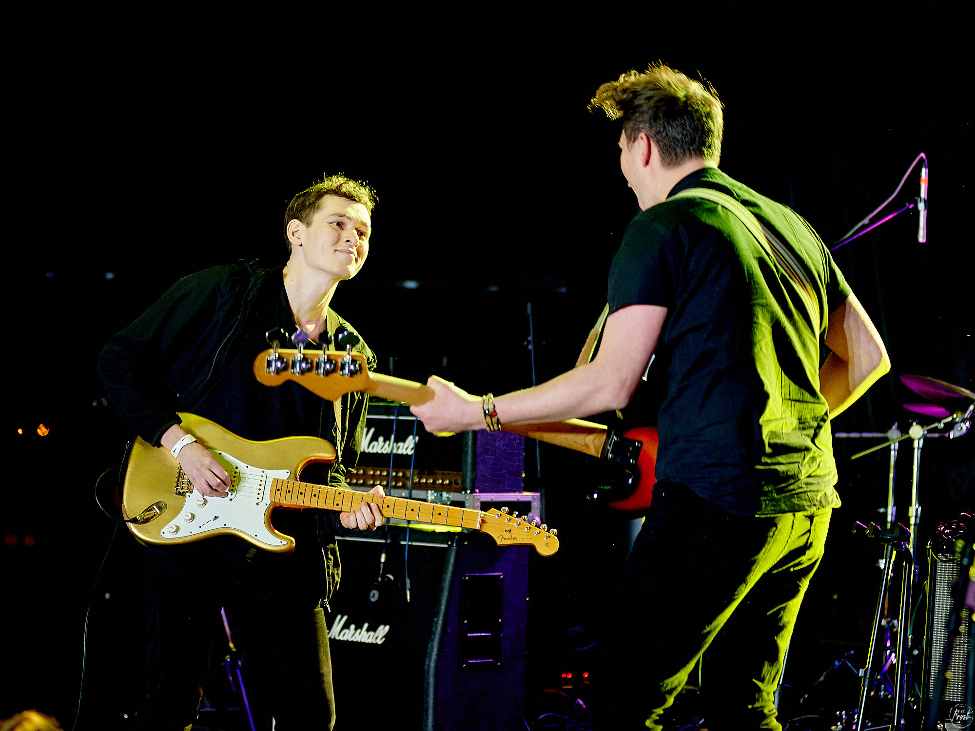 Сезон Дождей. Фотографии отовсюду и обо всем