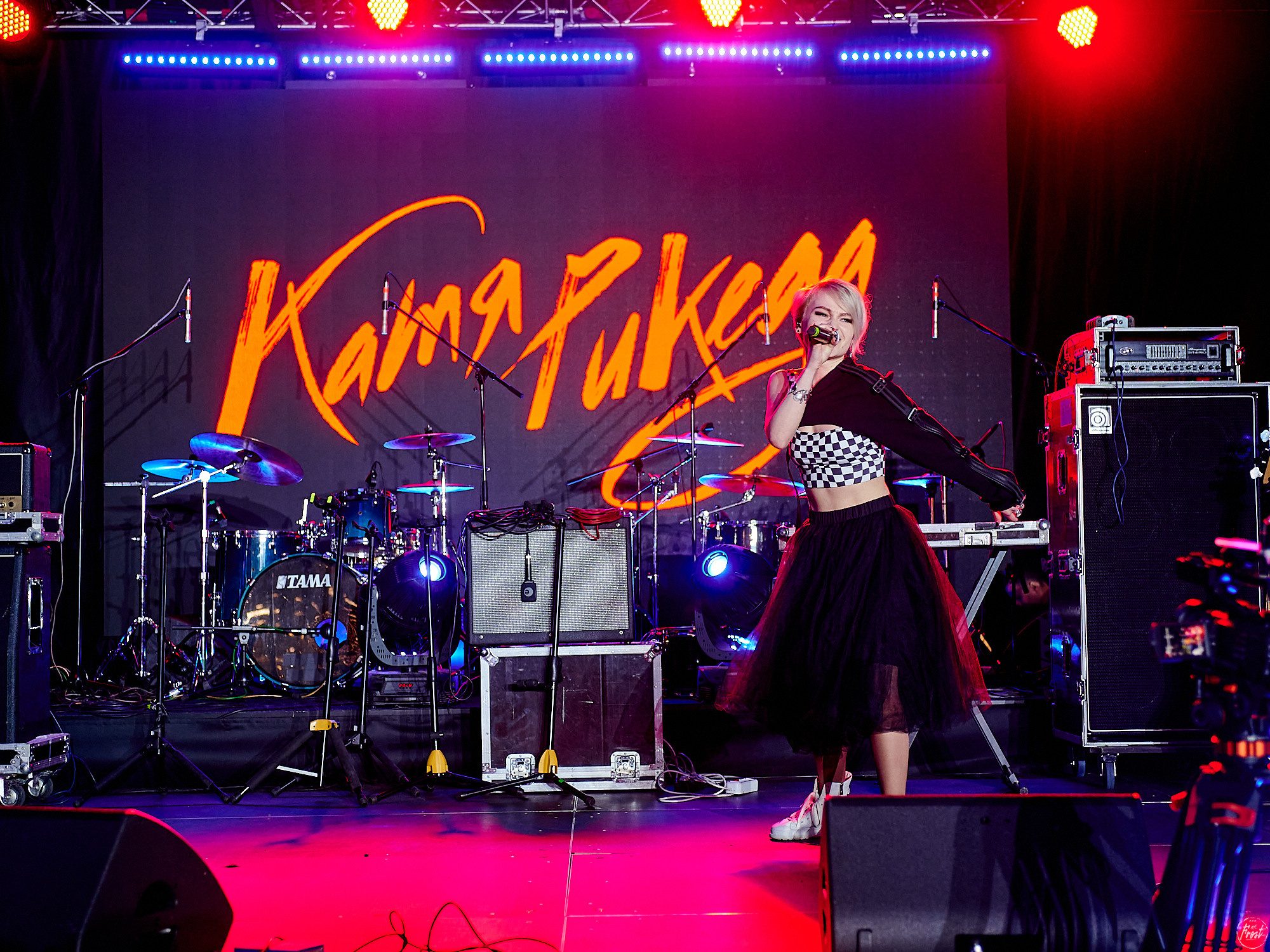 КАТЯ РИКЕДА. Фотографии отовсюду и обо всем