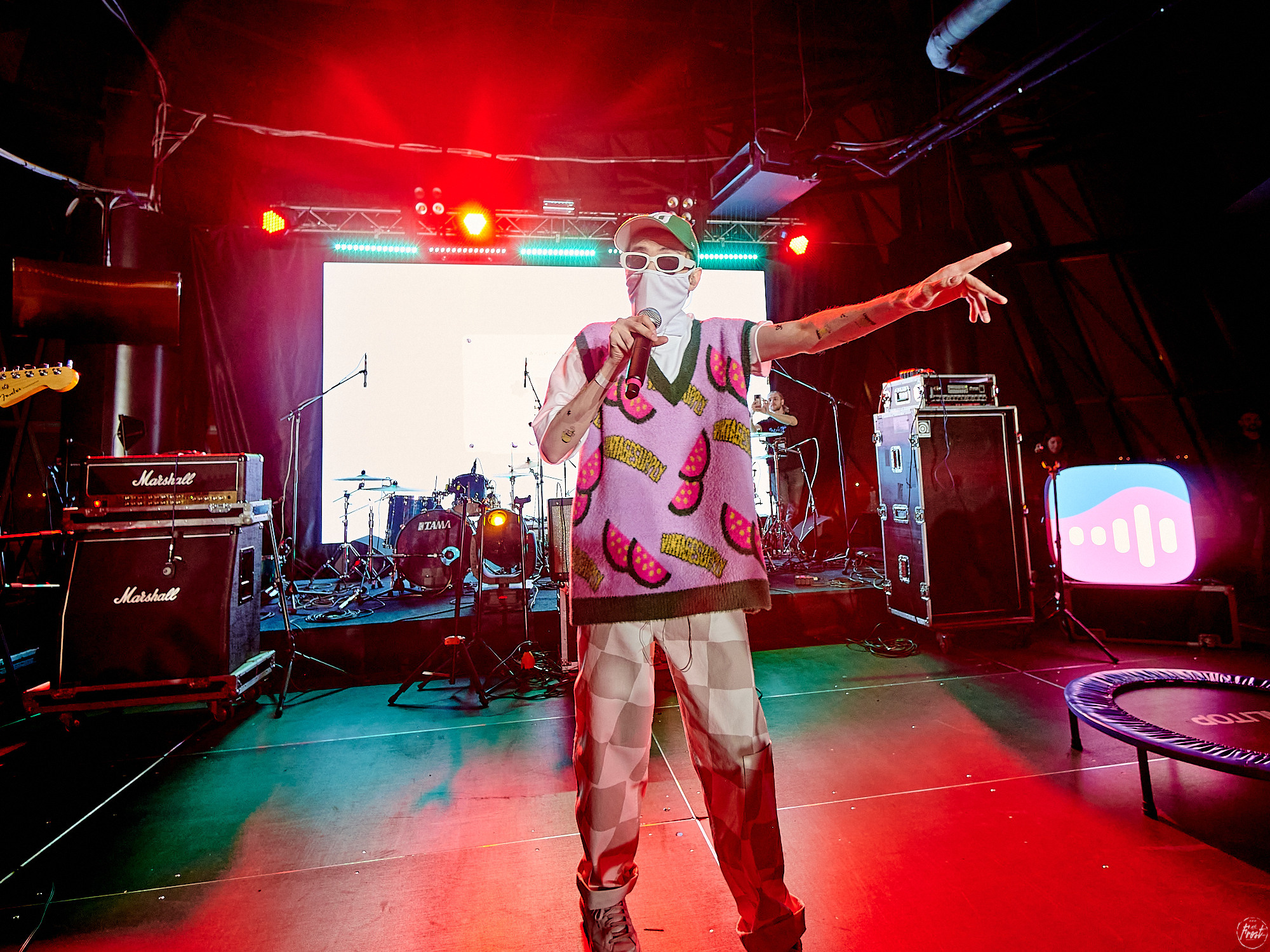 Парнишка. Фотографии отовсюду и обо всем