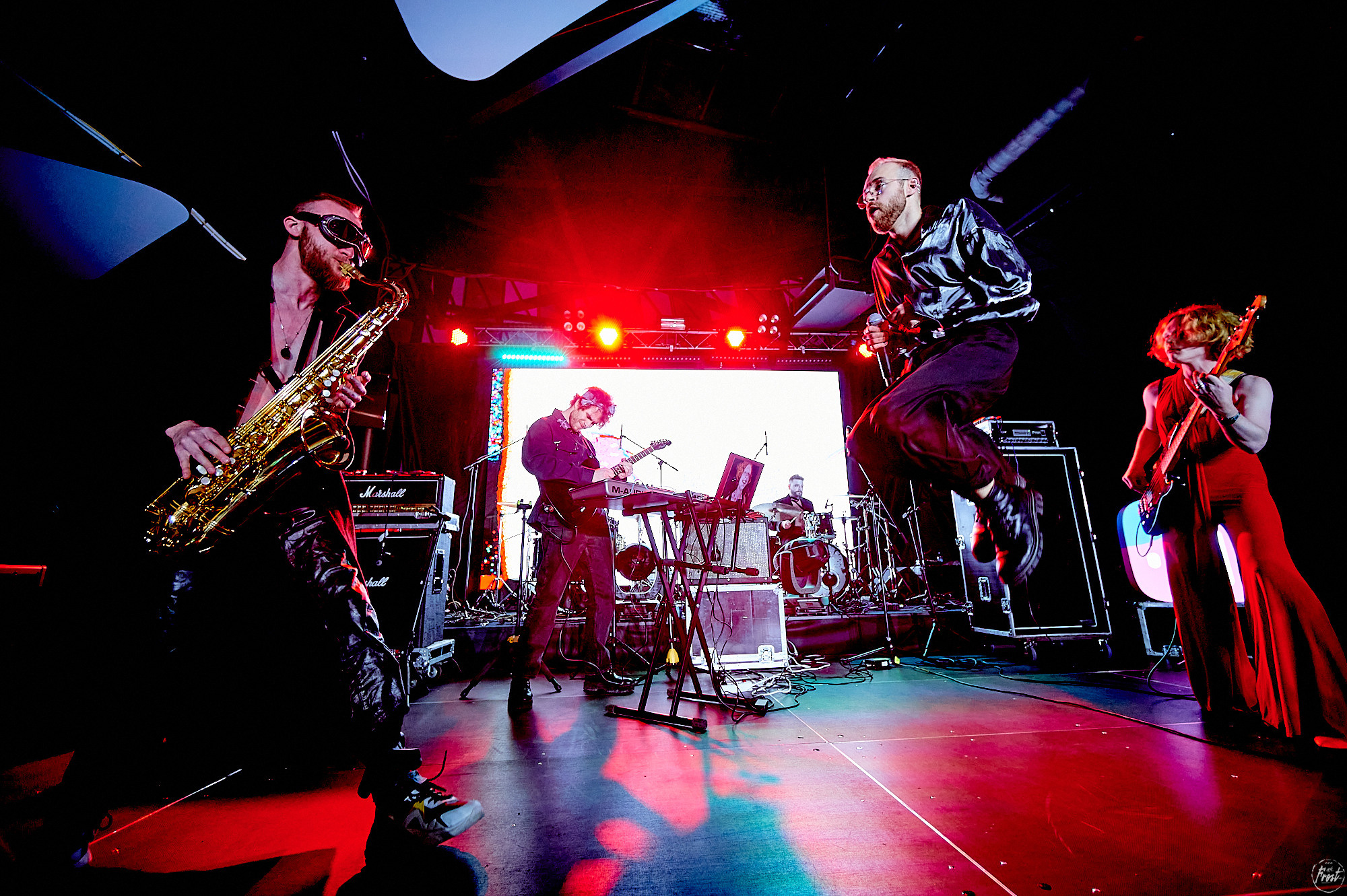 The OMY. Фотографии отовсюду и обо всем