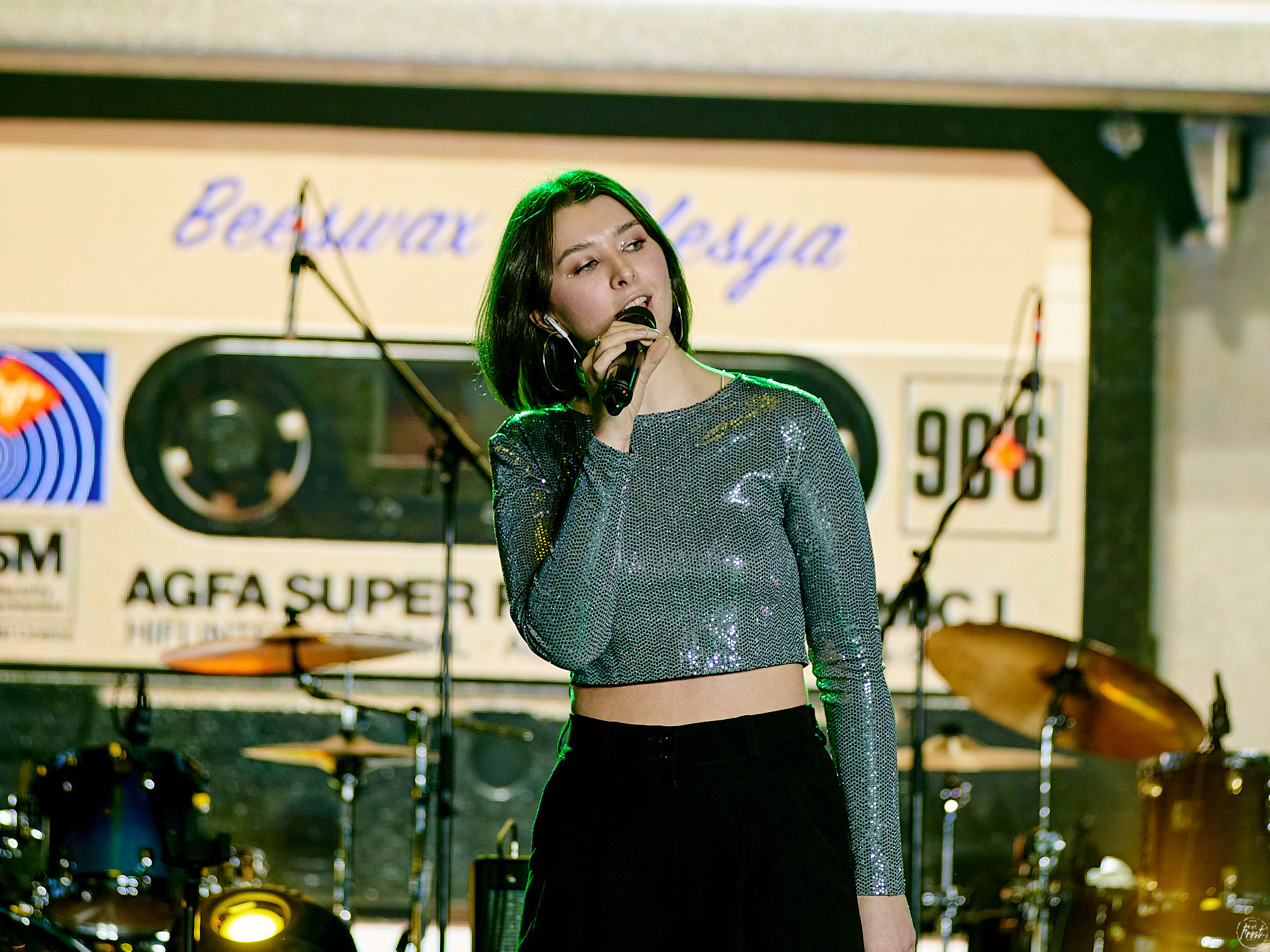 Beeswax & Olesya. Фотографии отовсюду и обо всем