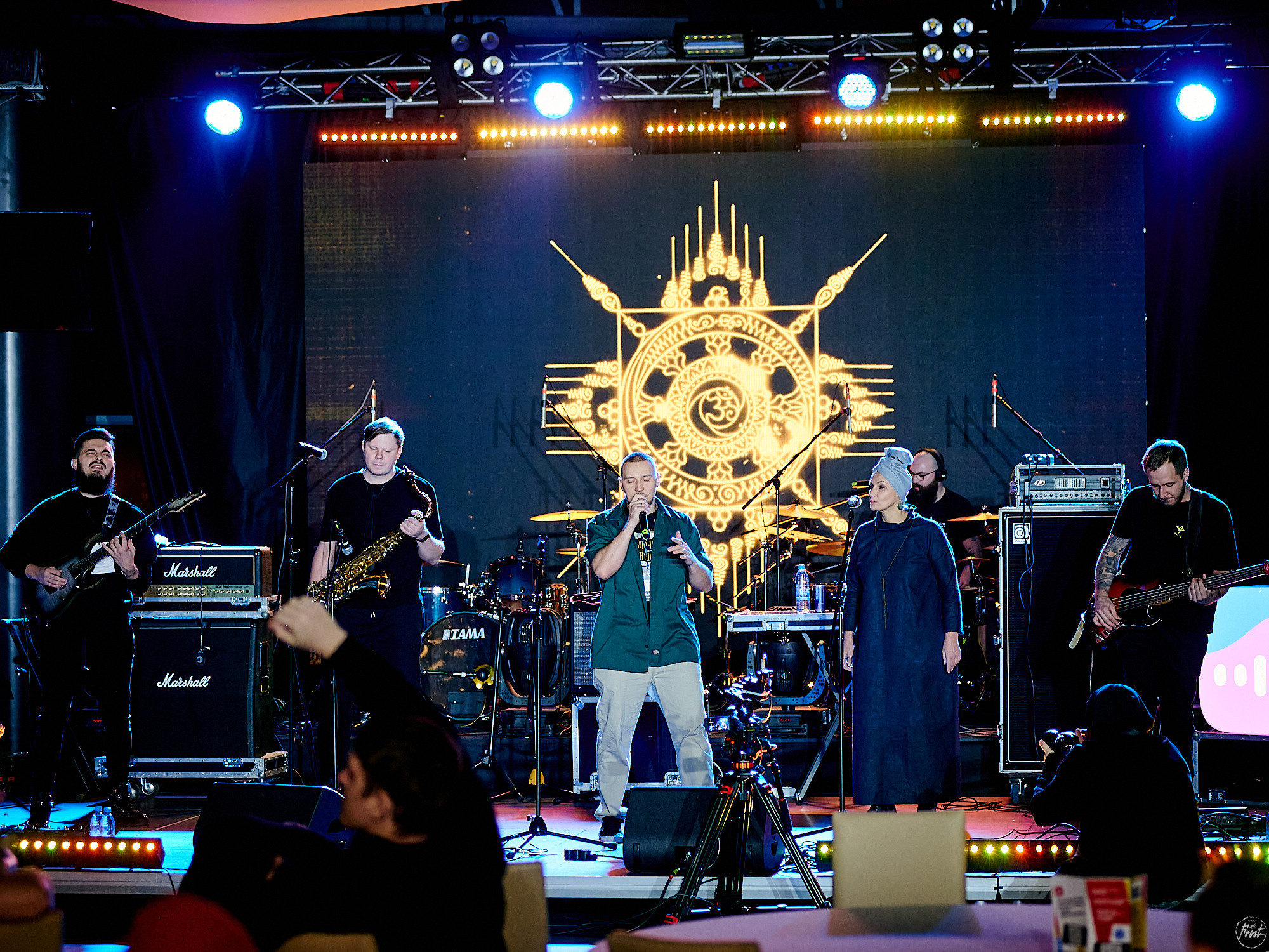 СА: МИ. Фотографии отовсюду и обо всем