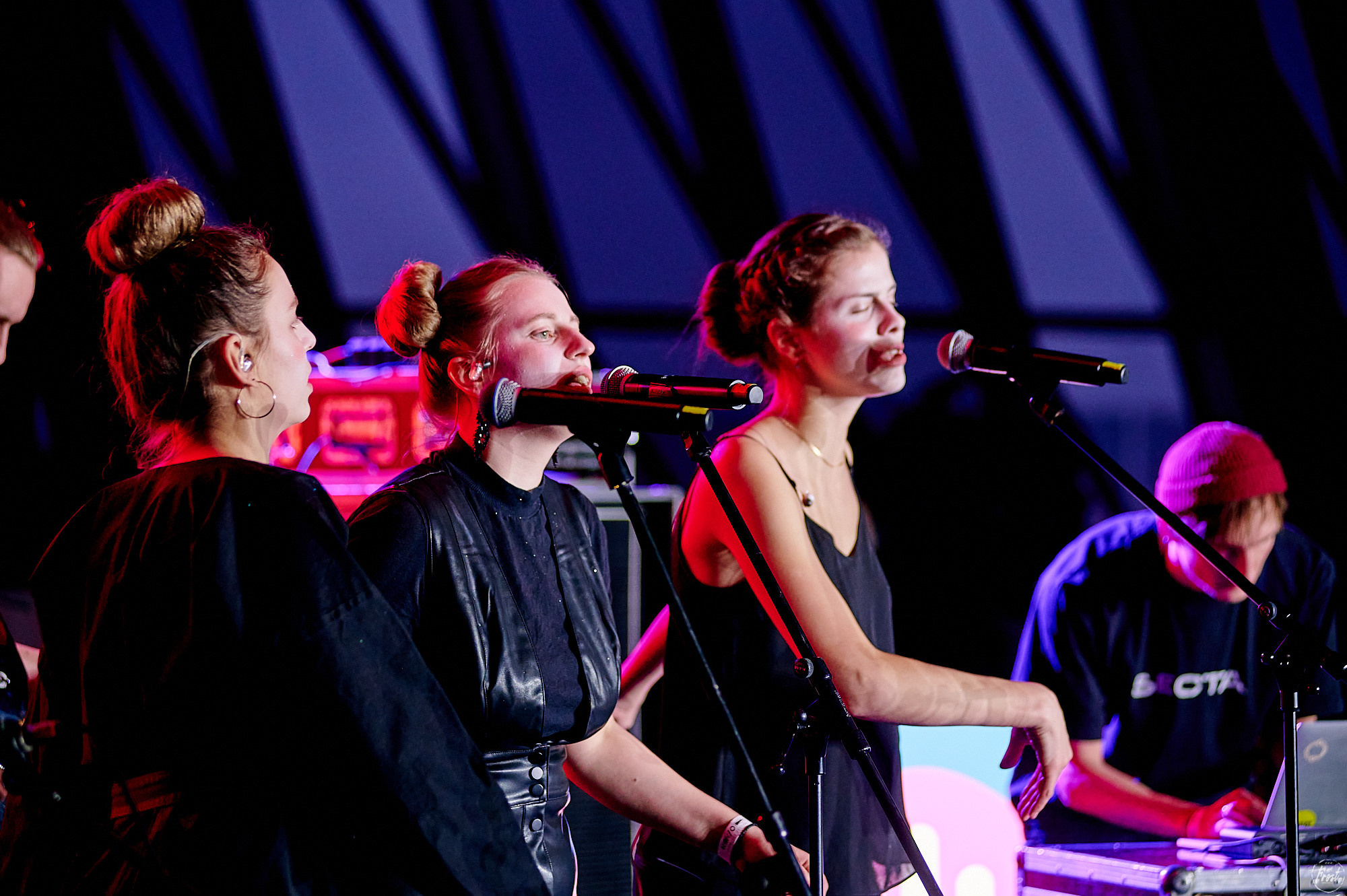 Hodila izba. Фотографии отовсюду и обо всем