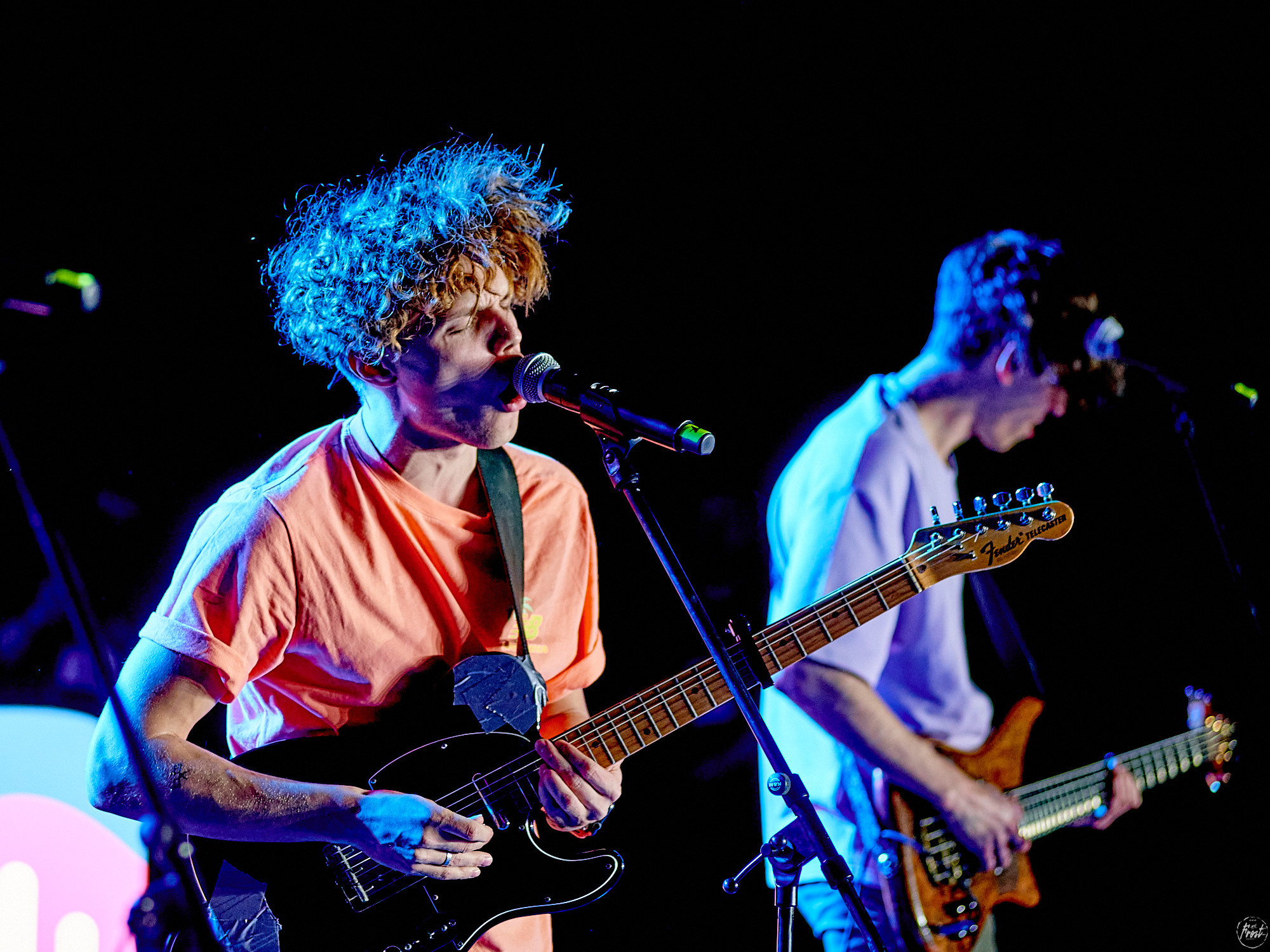 ВАТЕРФОЛС. Фотографии отовсюду и обо всем