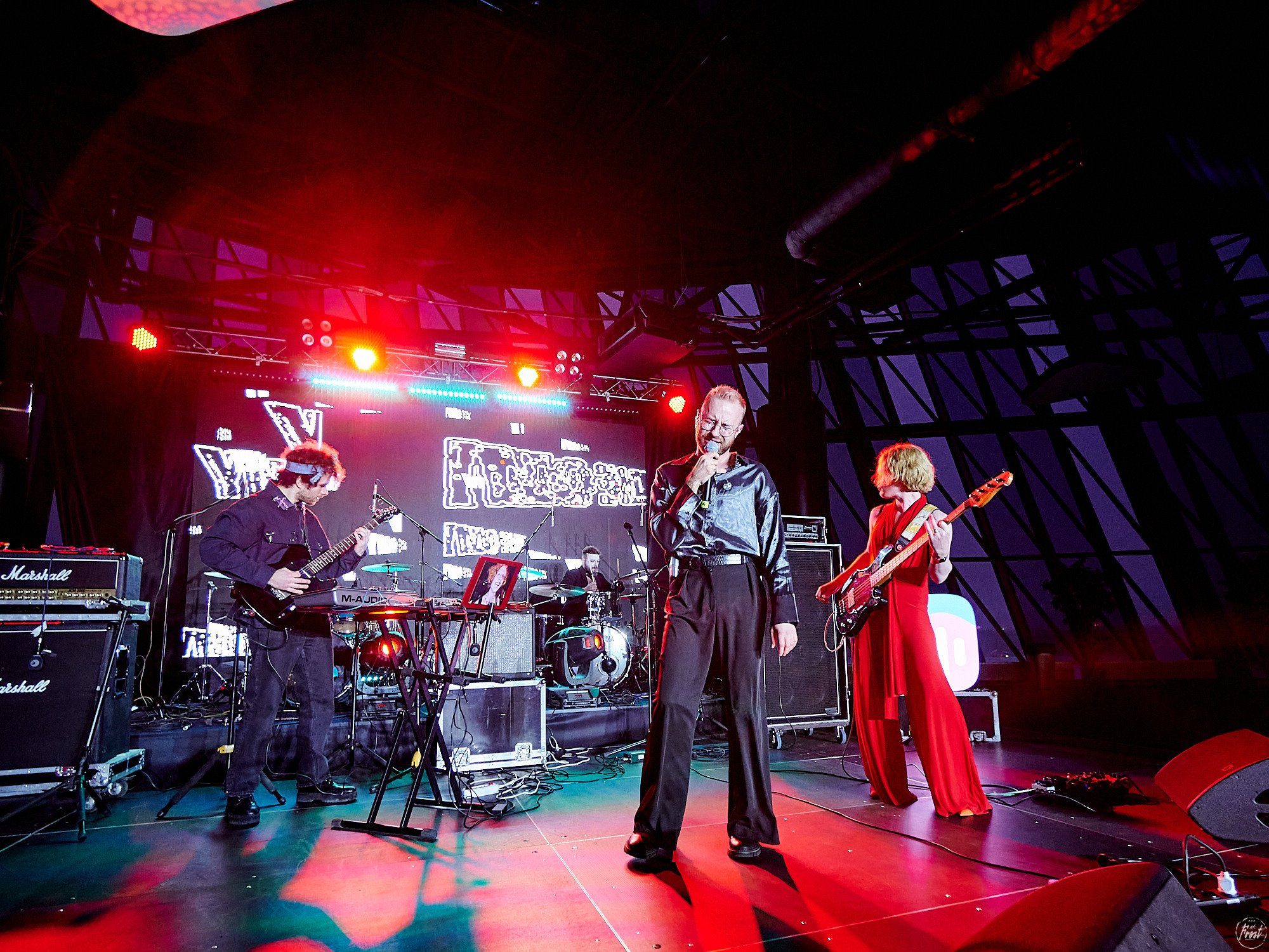 The OMY. Фотографии отовсюду и обо всем