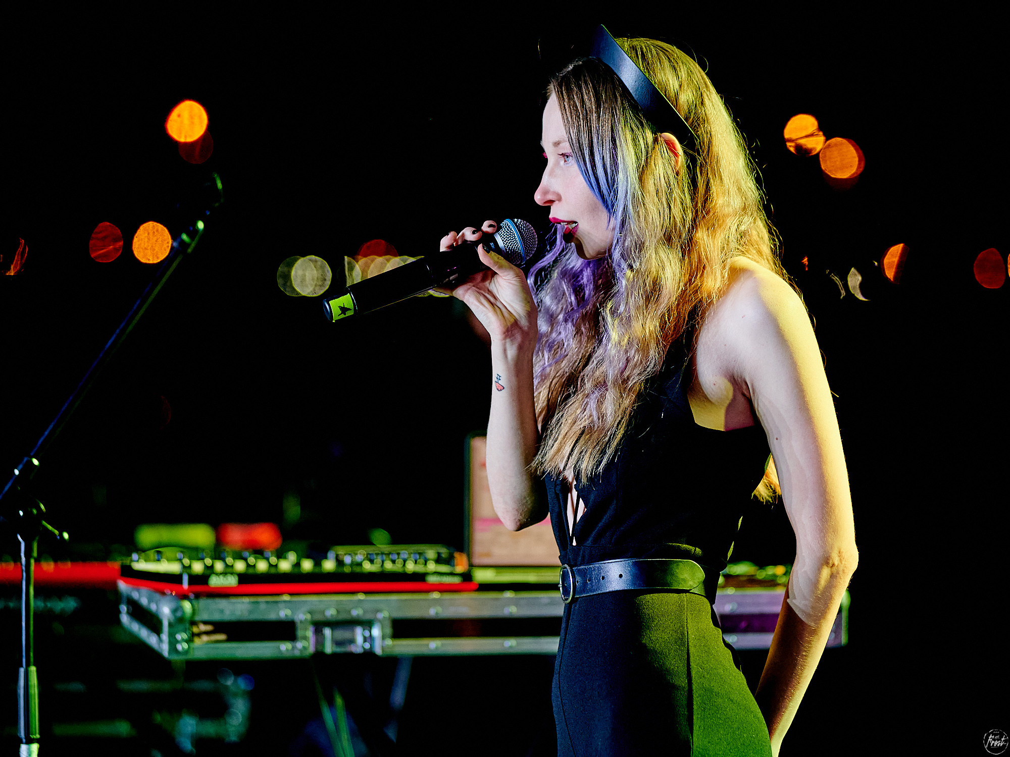 КИОН. Фотографии отовсюду и обо всем