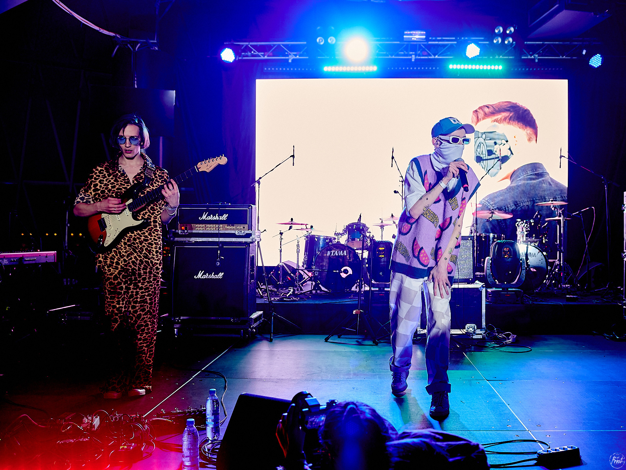 Парнишка. Фотографии отовсюду и обо всем