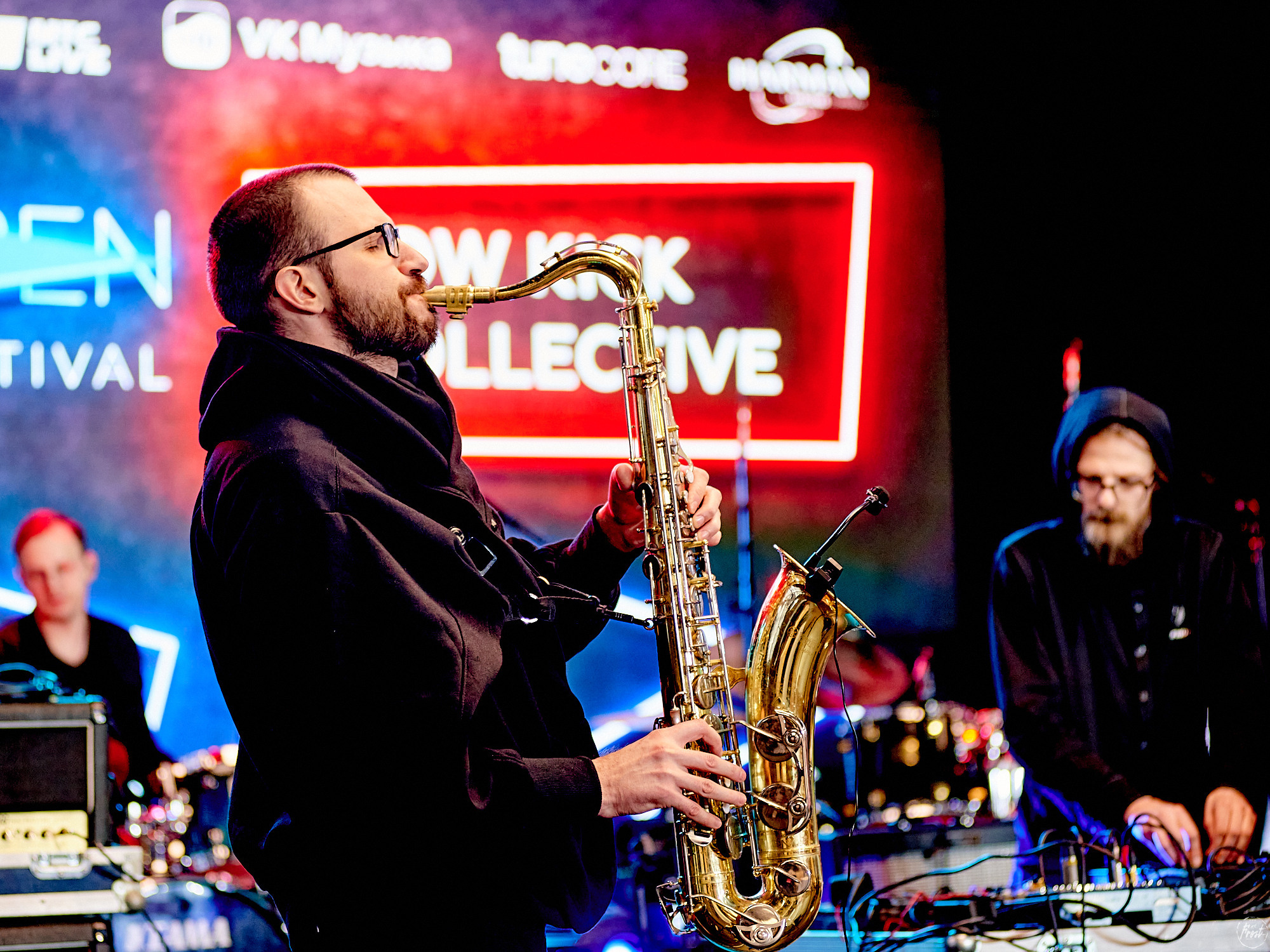 Low Kick Collective. Фотографии отовсюду и обо всем