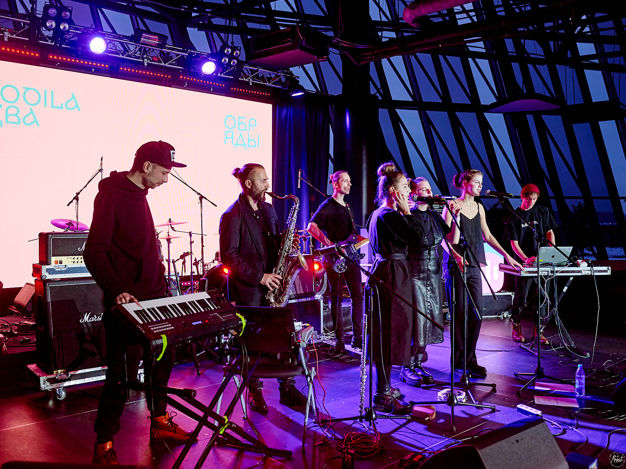 Hodila izba. Фотографии отовсюду и обо всем