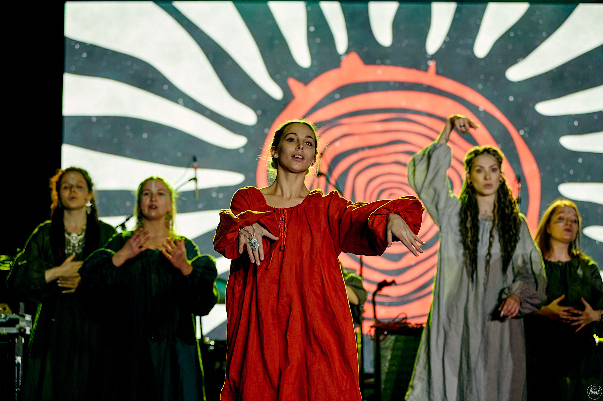 Вокальная группа POLE. Фотографии отовсюду и обо всем