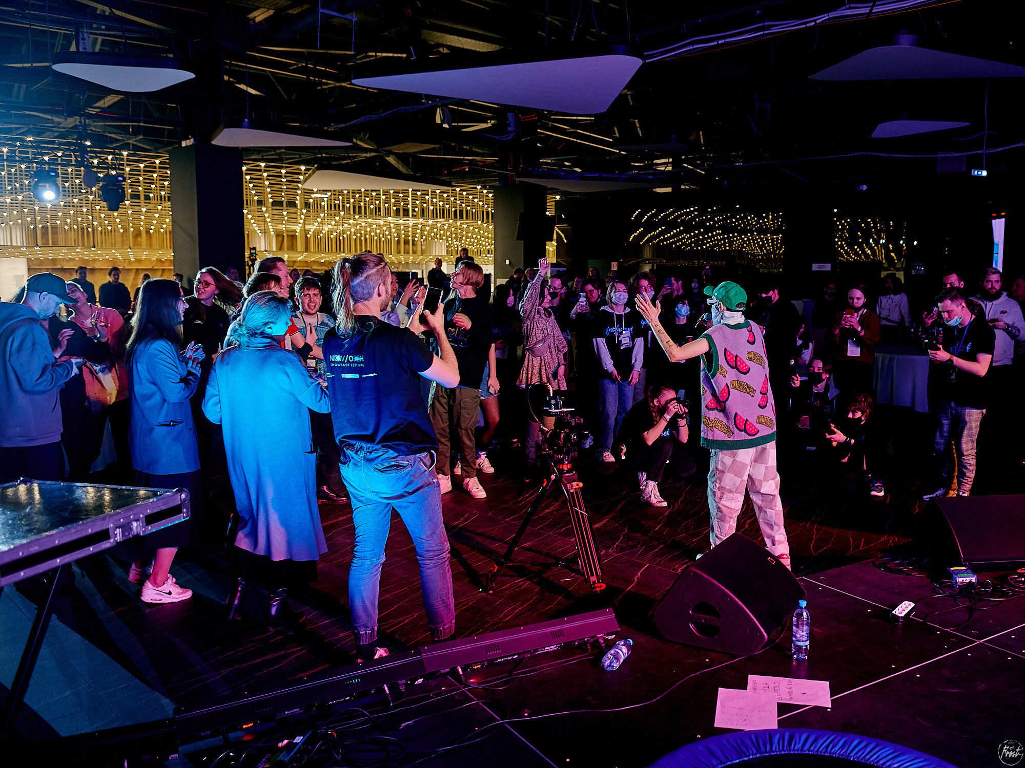 Парнишка. Фотографии отовсюду и обо всем