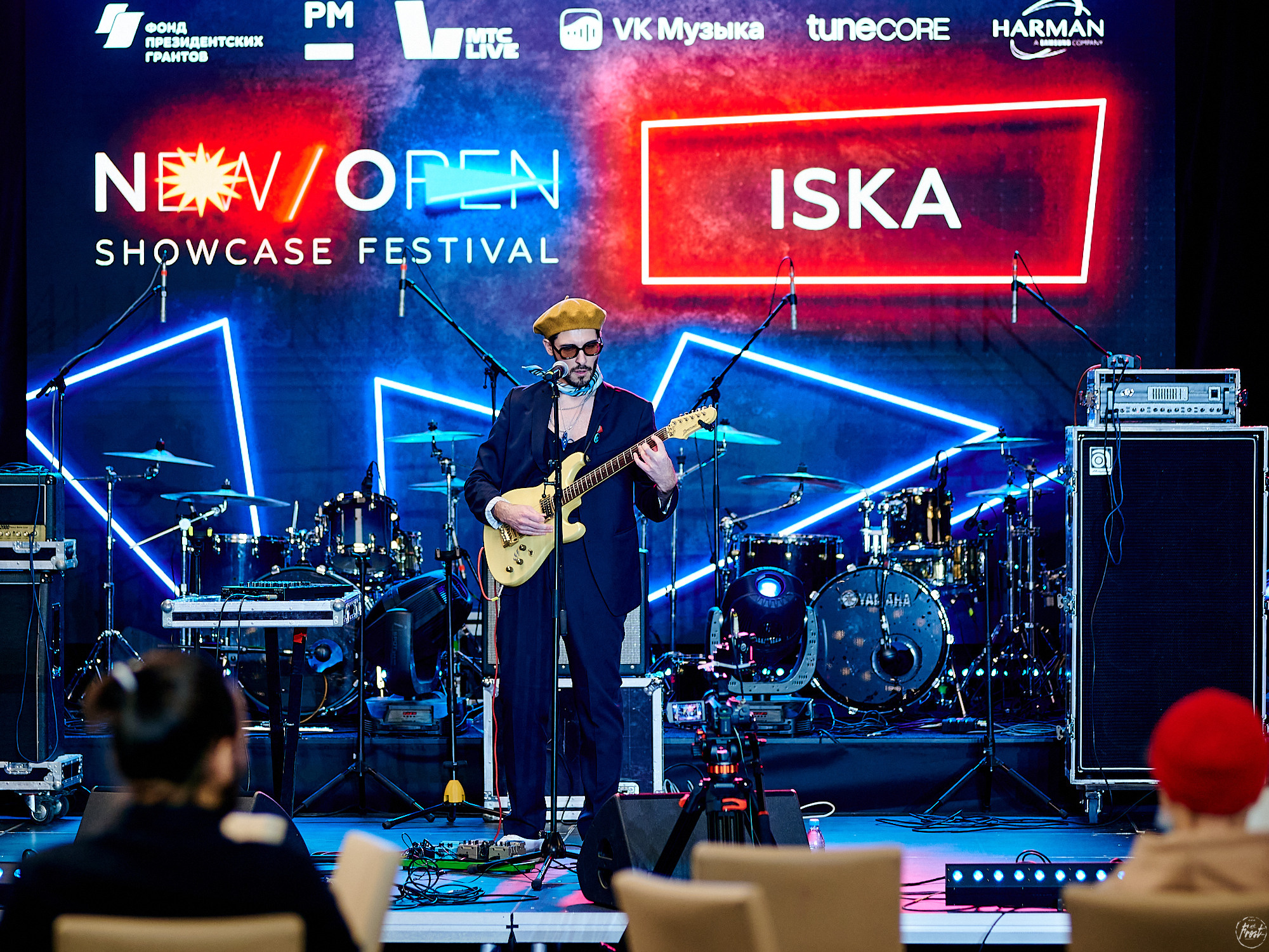 ISKA. Фотографии отовсюду и обо всем