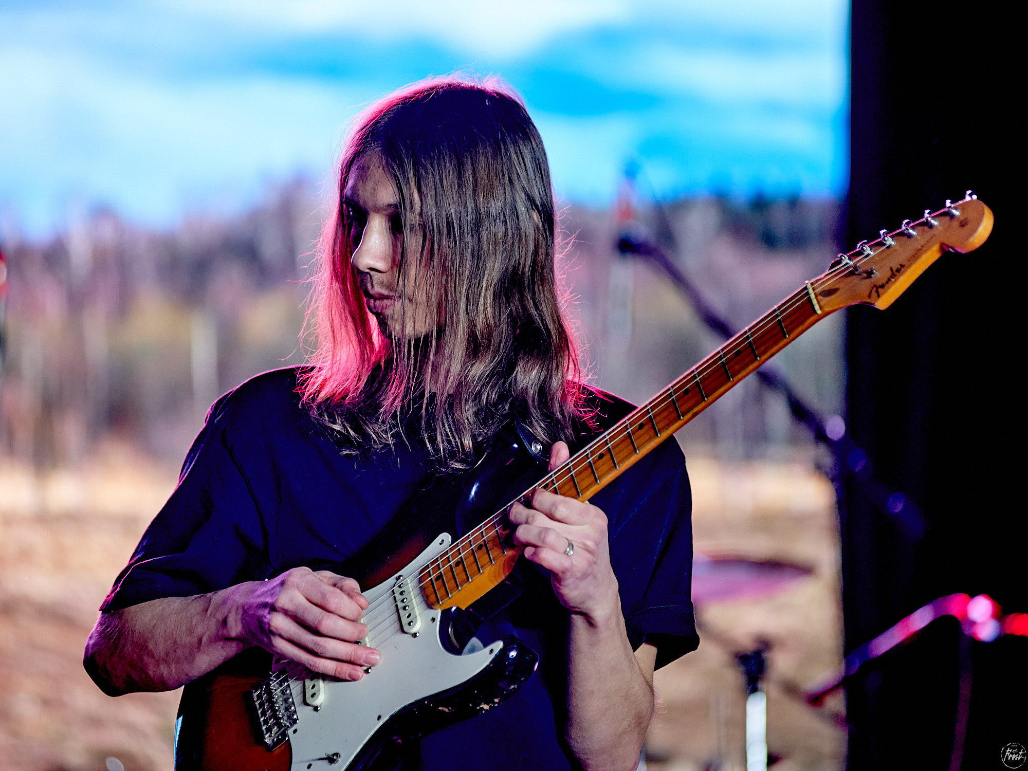 ГДЕ-ТО ТАМ. Фотографии отовсюду и обо всем